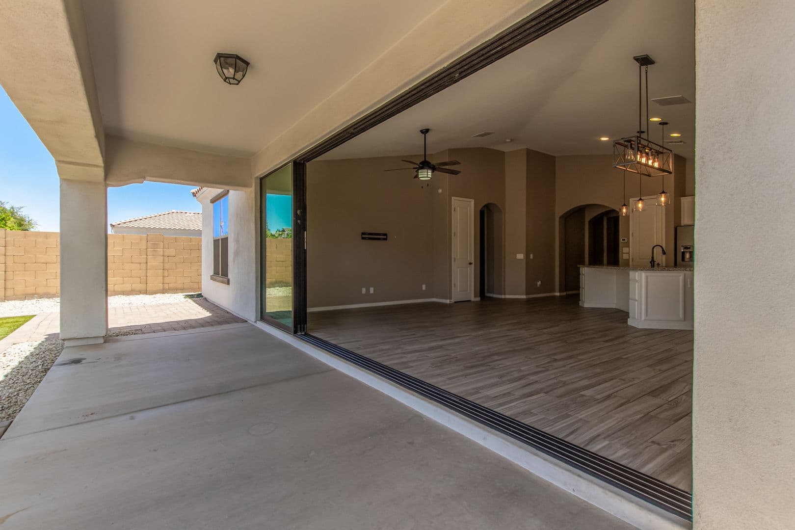 Mesa House: 10158 E THEOREM DR