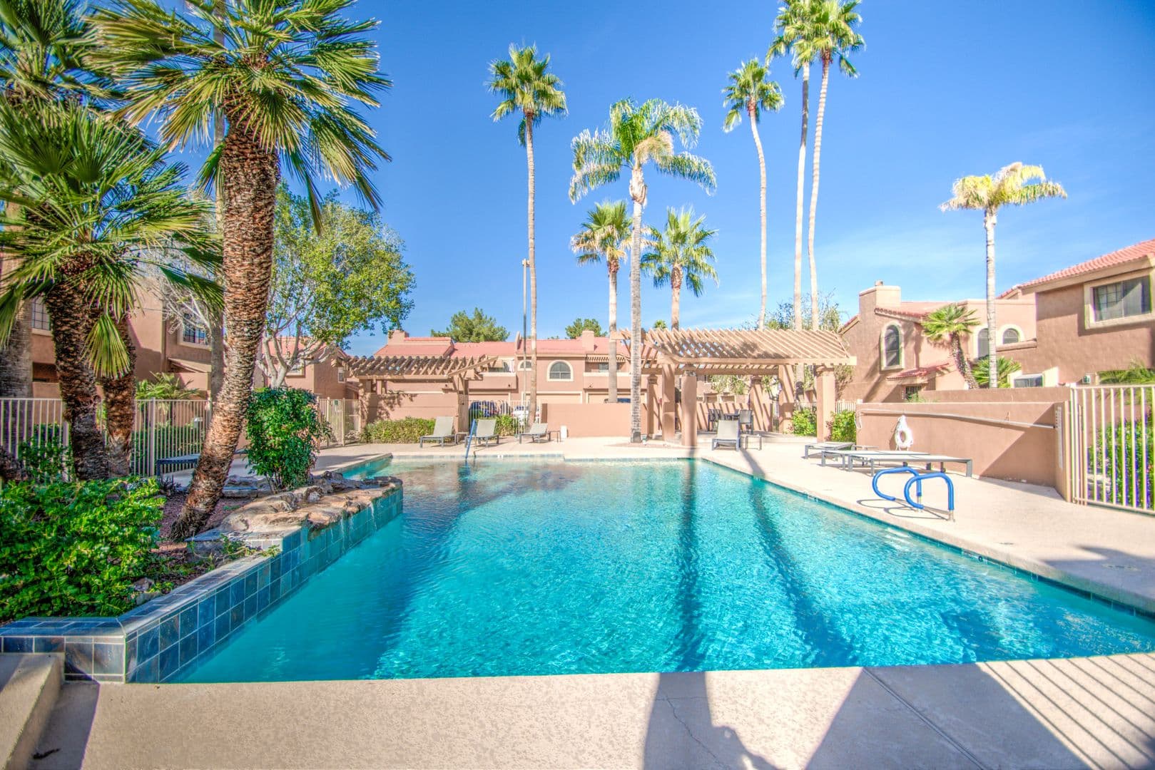 Scottsdale Townhome: 5640 E Bell Rd 1010