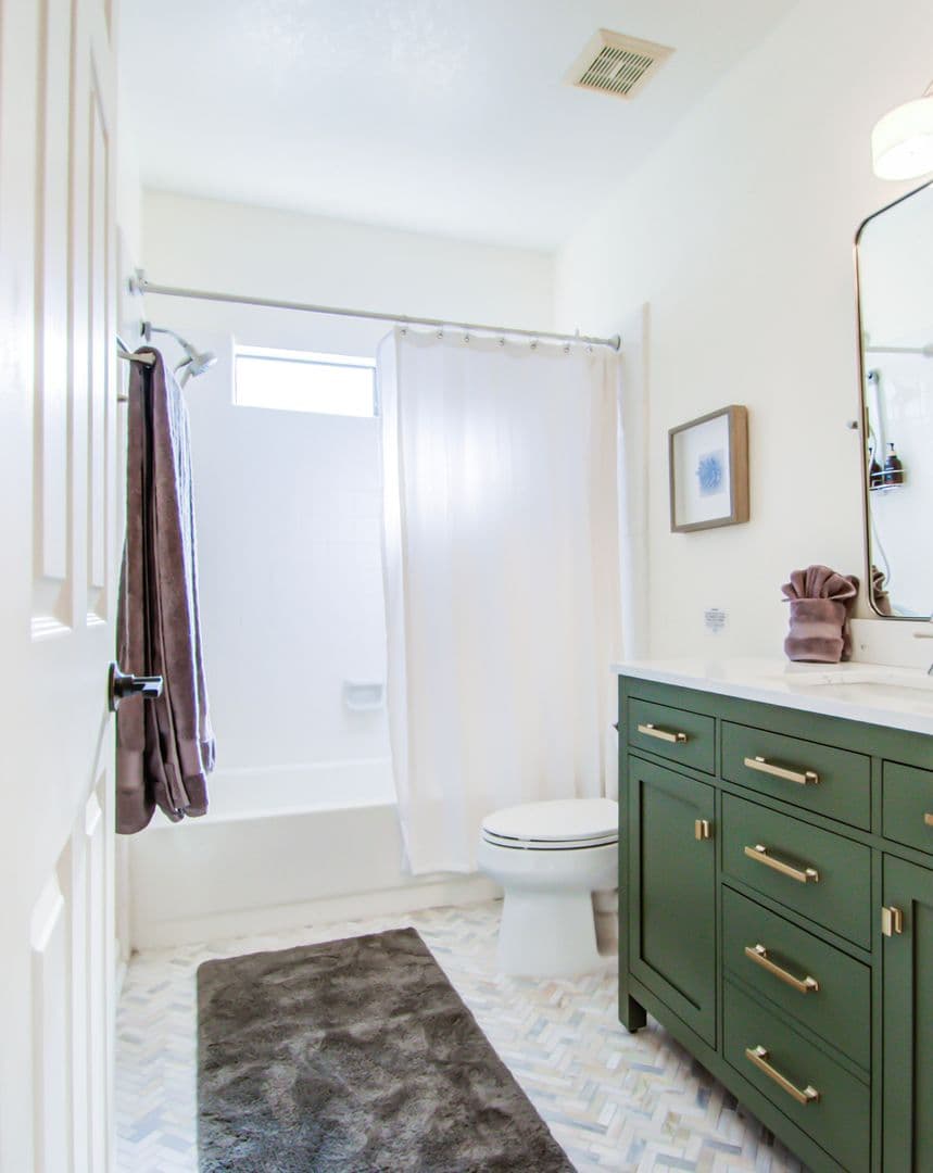 Scottsdale Townhome: 5640 E Bell Rd 1010