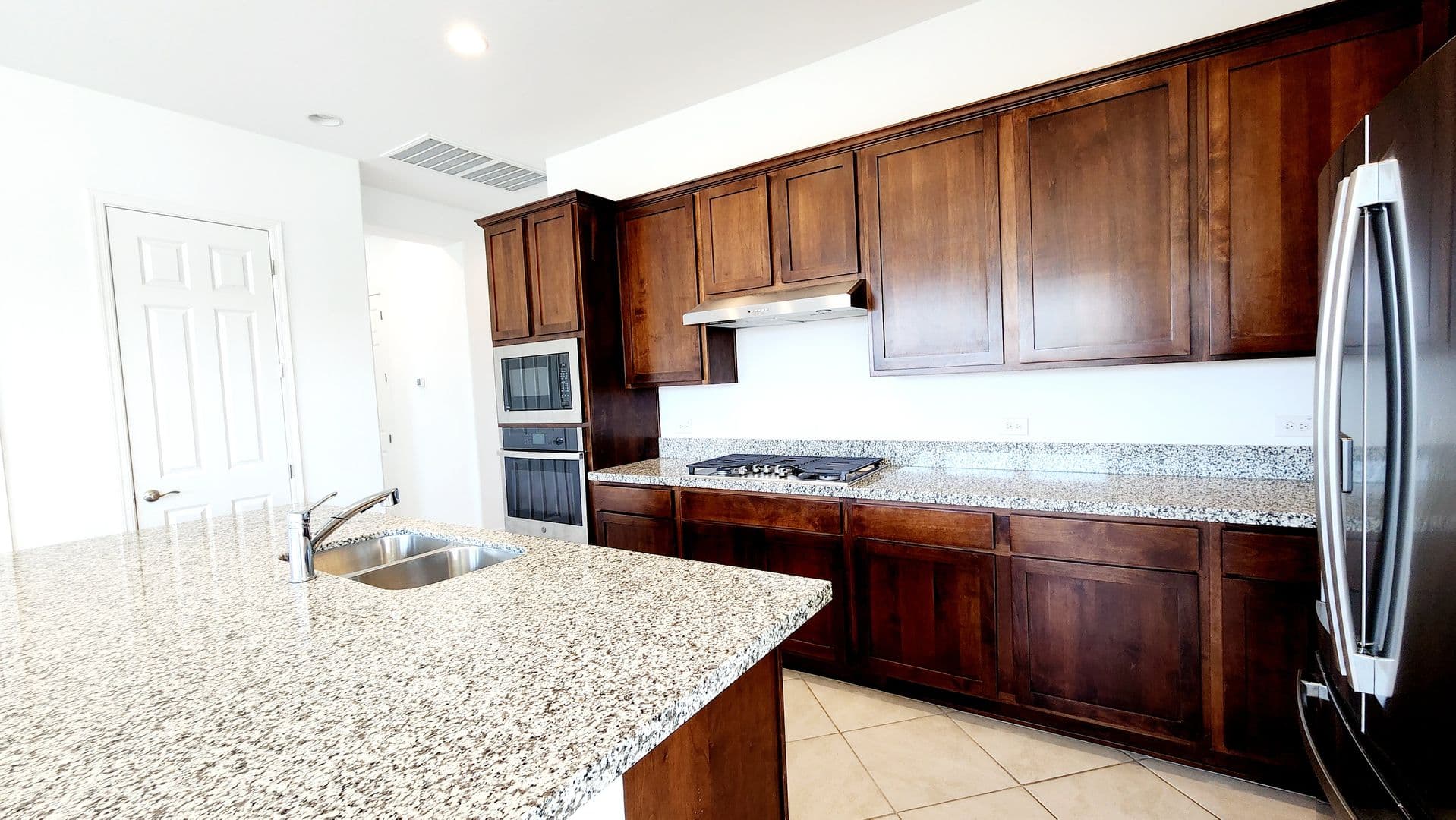 Litchfield Park House: 5603 N 194th Ave