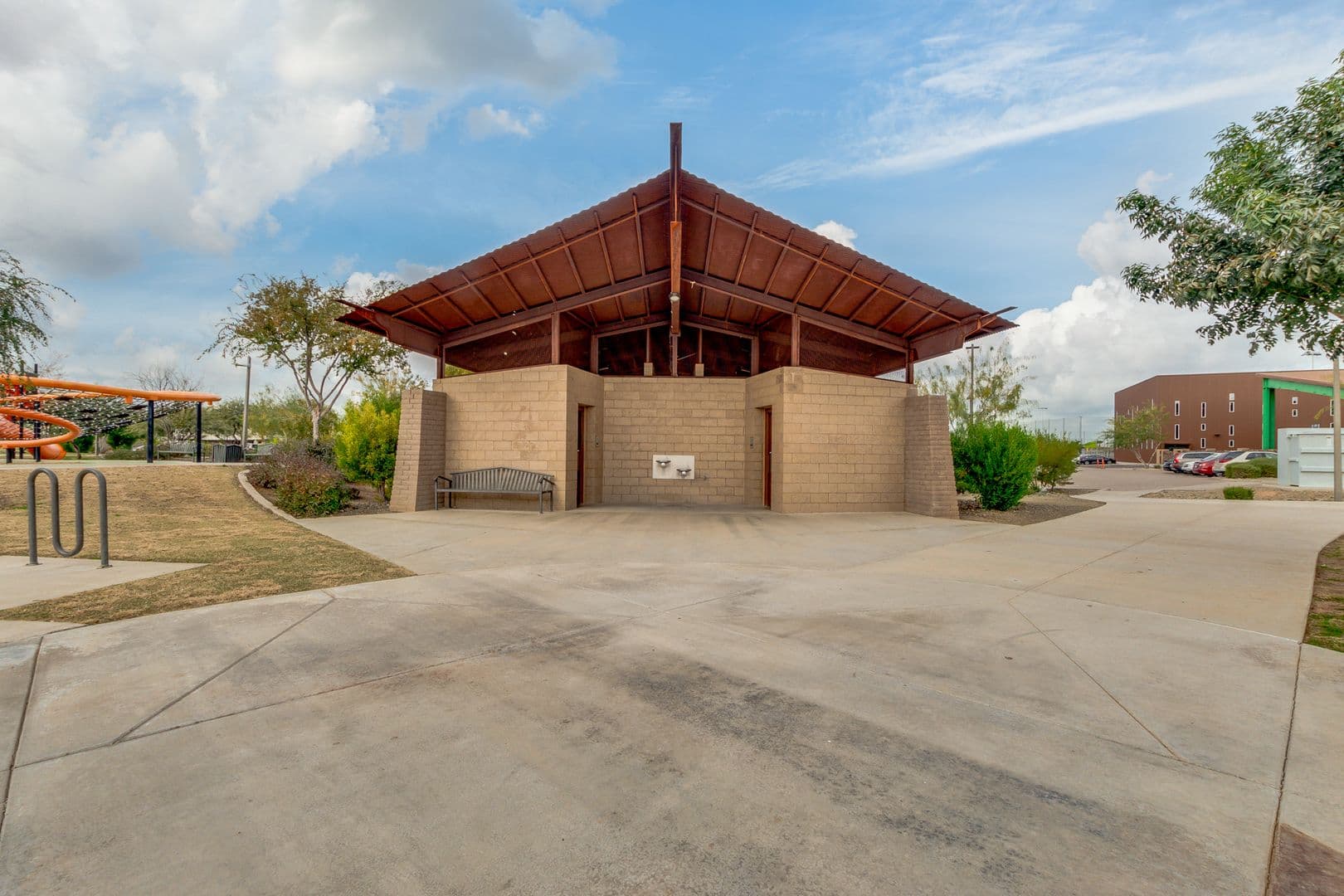 Mesa House: 10158 E THEOREM DR