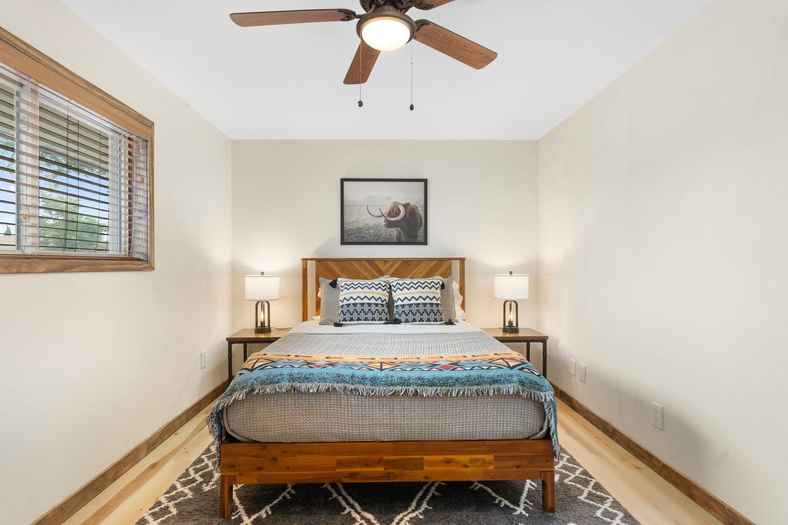 Tempe House: 9 E. Del Rio Drive