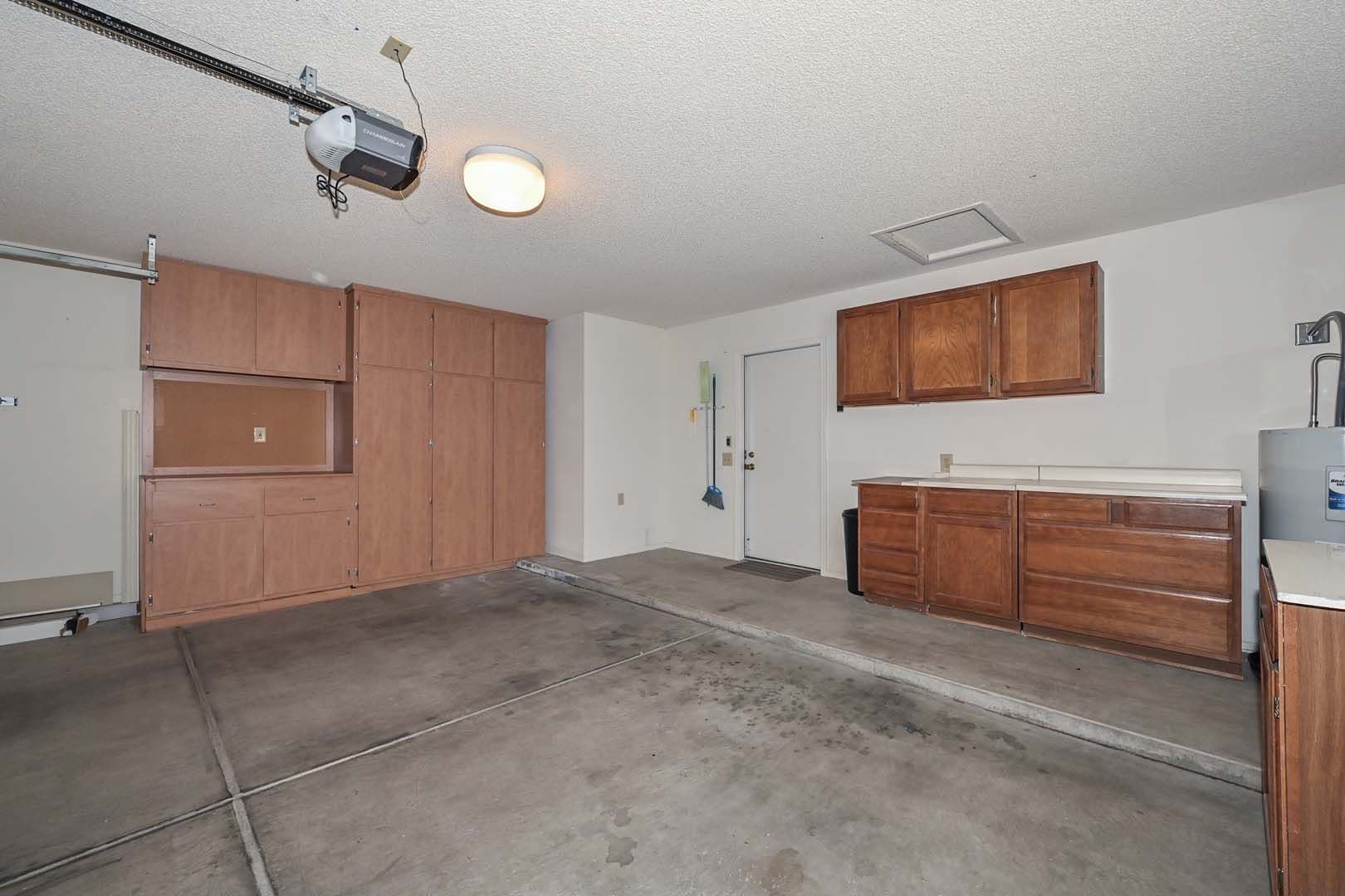 Sun City West House: 14227 W YOSEMITE DR