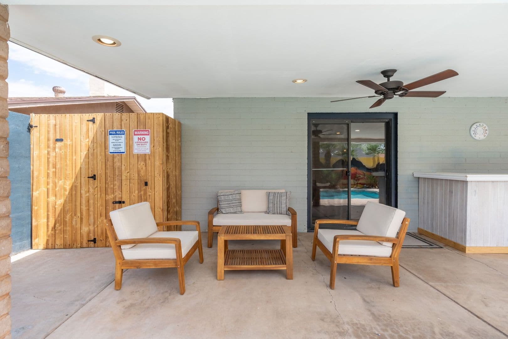 Tempe House: 9 E. Del Rio Drive