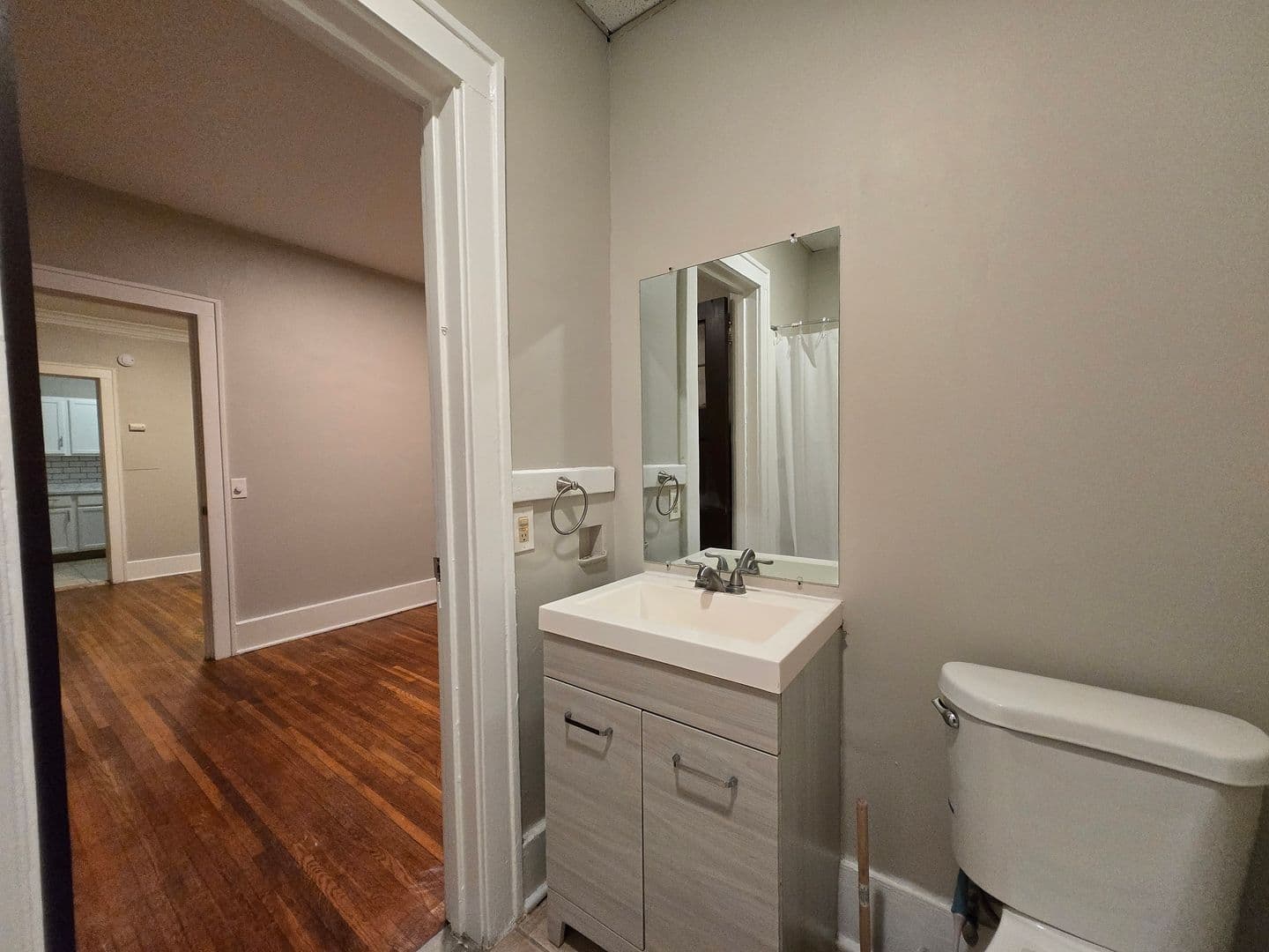 Rochester Apartment: 970 Monroe Avenue