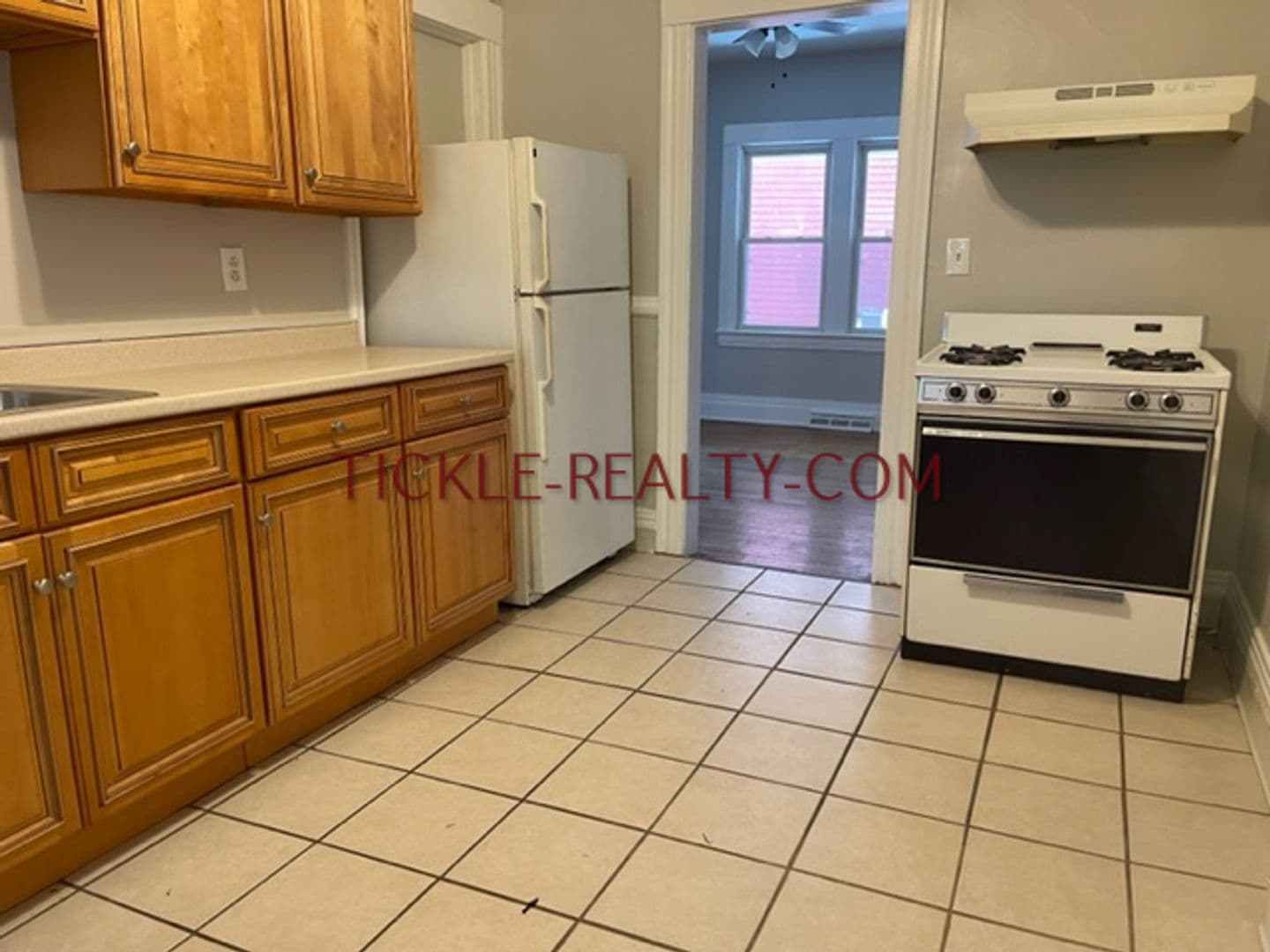 Rochester Apartment: 681 Averill Ave.