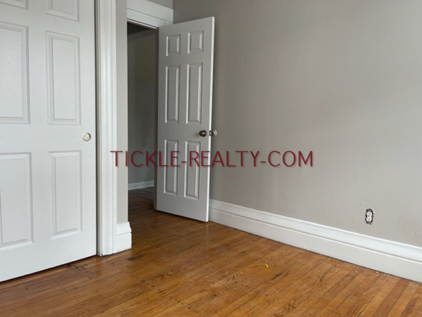 Rochester Apartment: 681 Averill Ave.