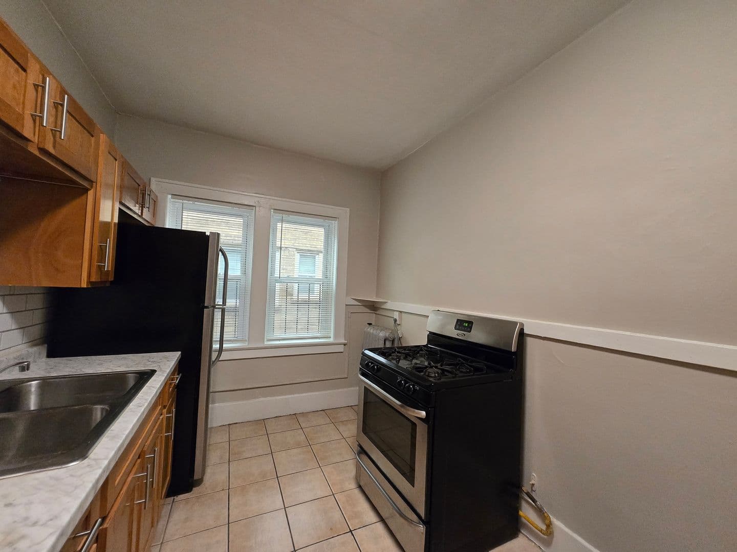 Rochester Apartment: 970 Monroe Avenue