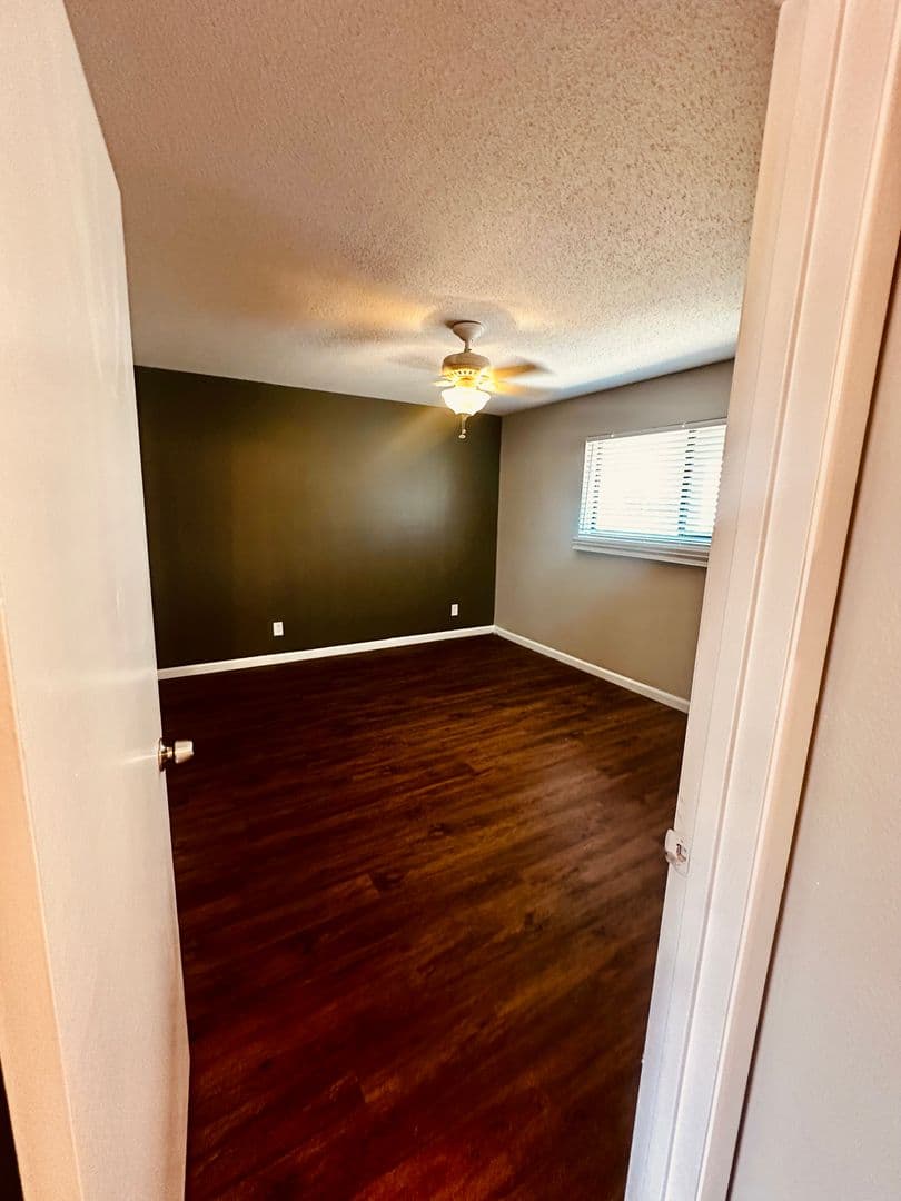 Dallas Apartment: 5221 Bonita Avenue