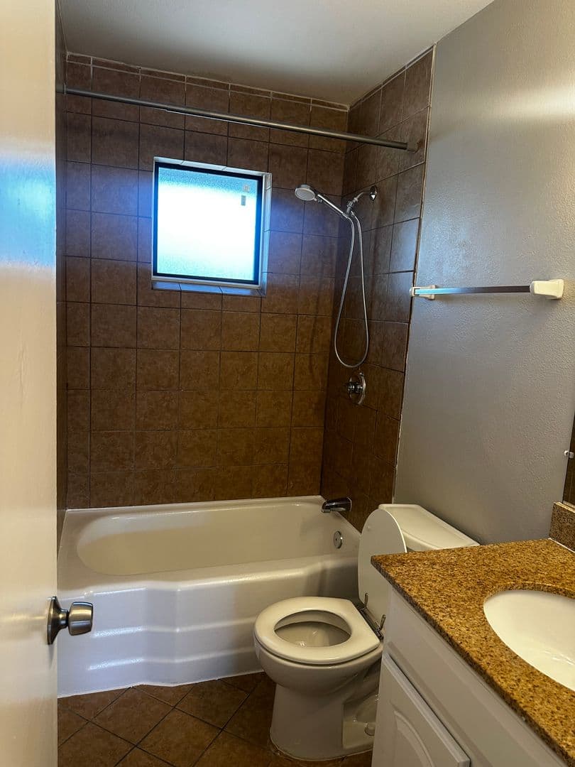 Dallas Apartment: 5221 Bonita Avenue