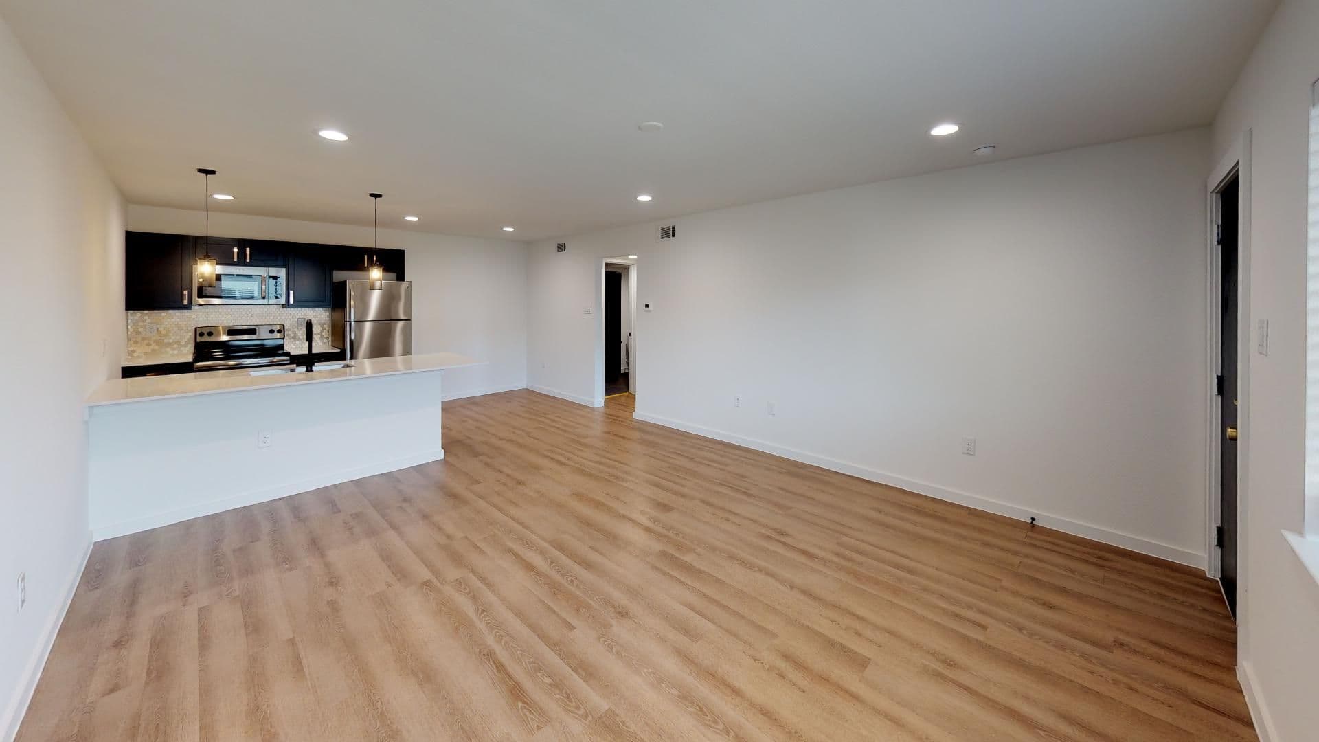Dallas Apartment: 5103 Liveoak Street