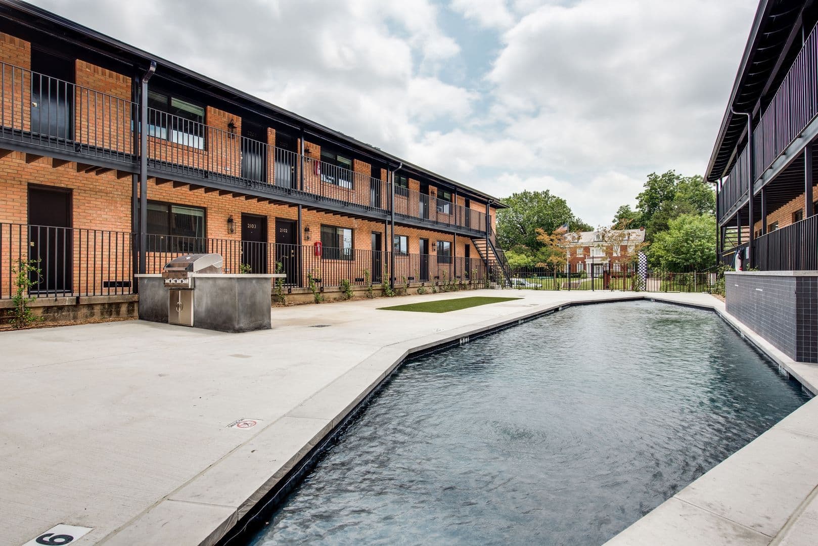 Dallas Apartment: 5103 Liveoak Street