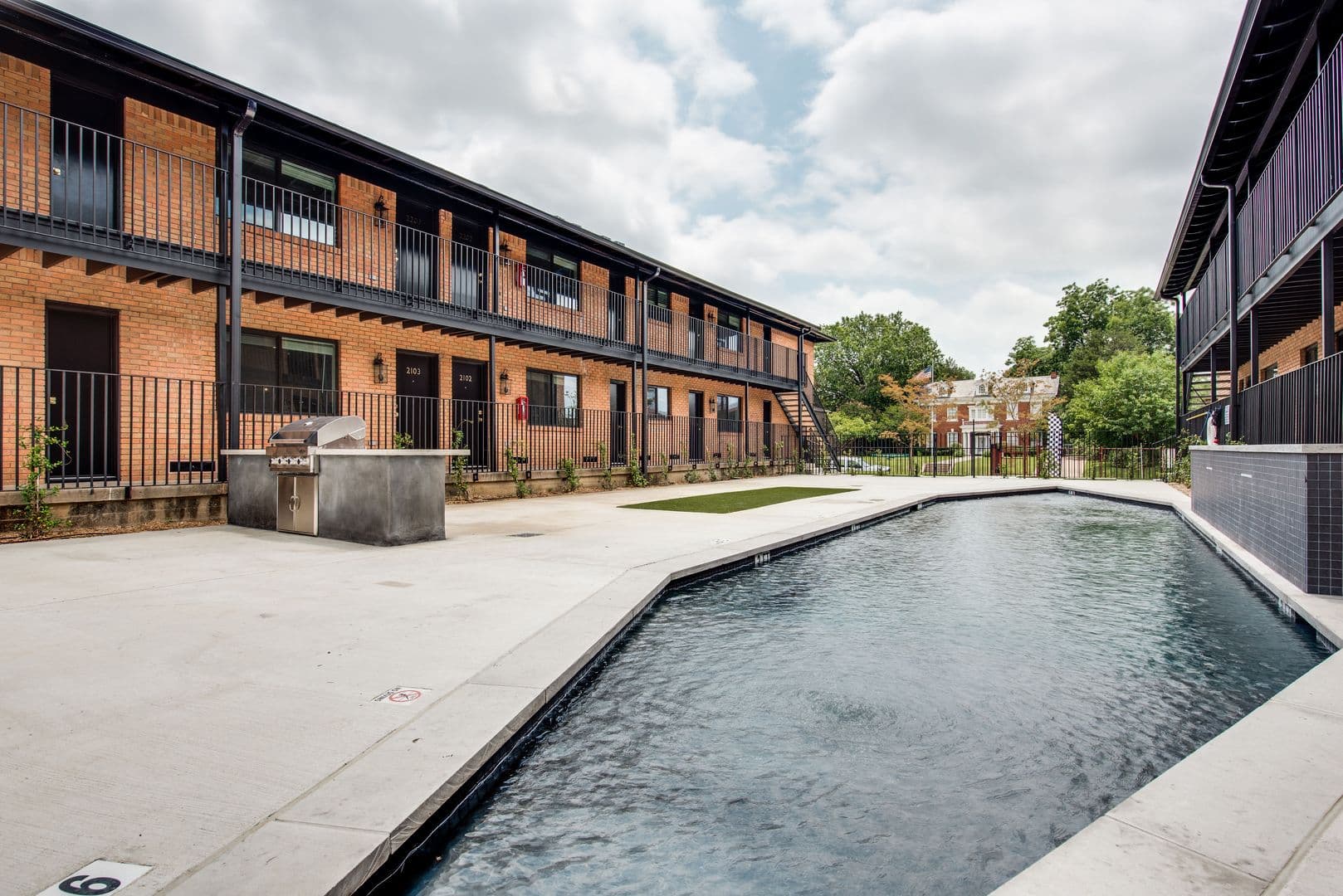 Dallas Apartment: 5103 Liveoak Street