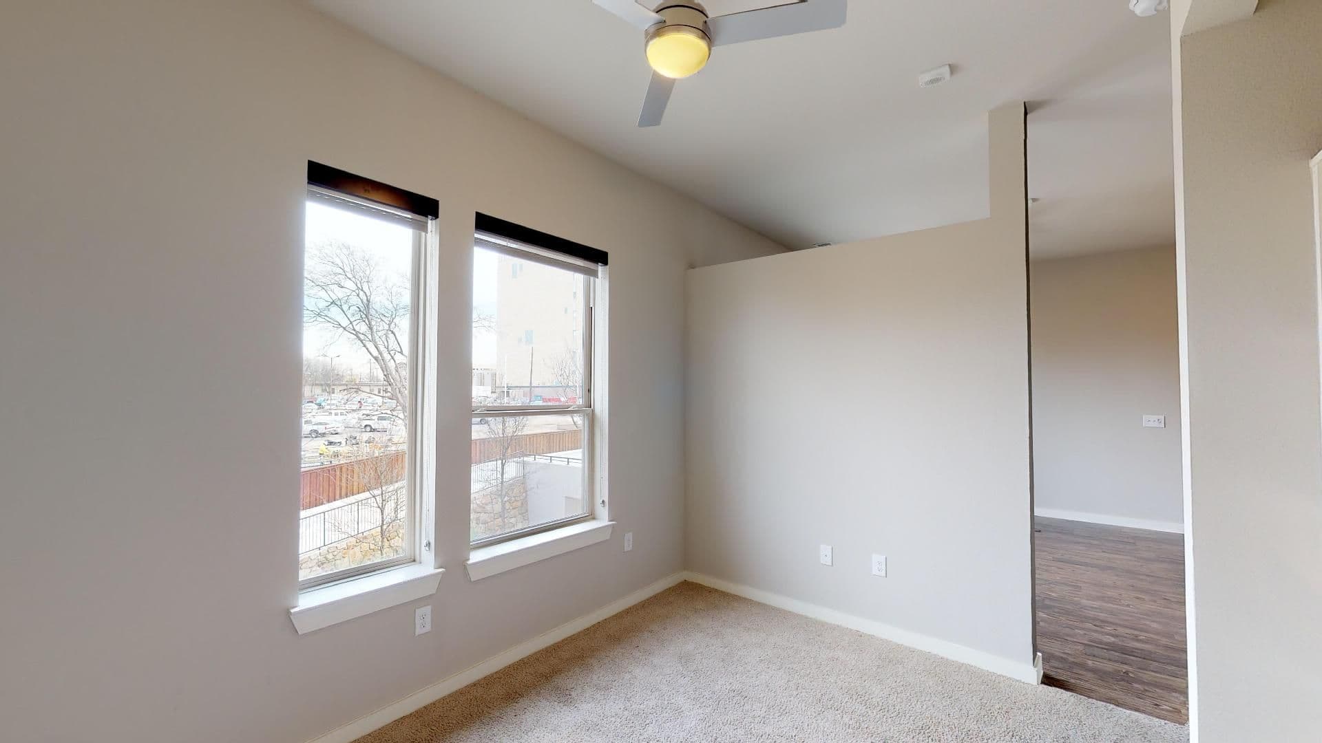 Dallas Apartment: 1500 N. Haskell Ave