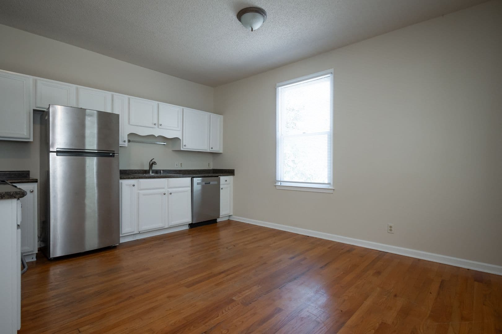Athens House: 430 Cleveland Avenue