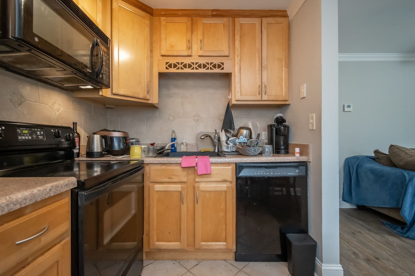 Athens House: 2018 S Milledge Avenue