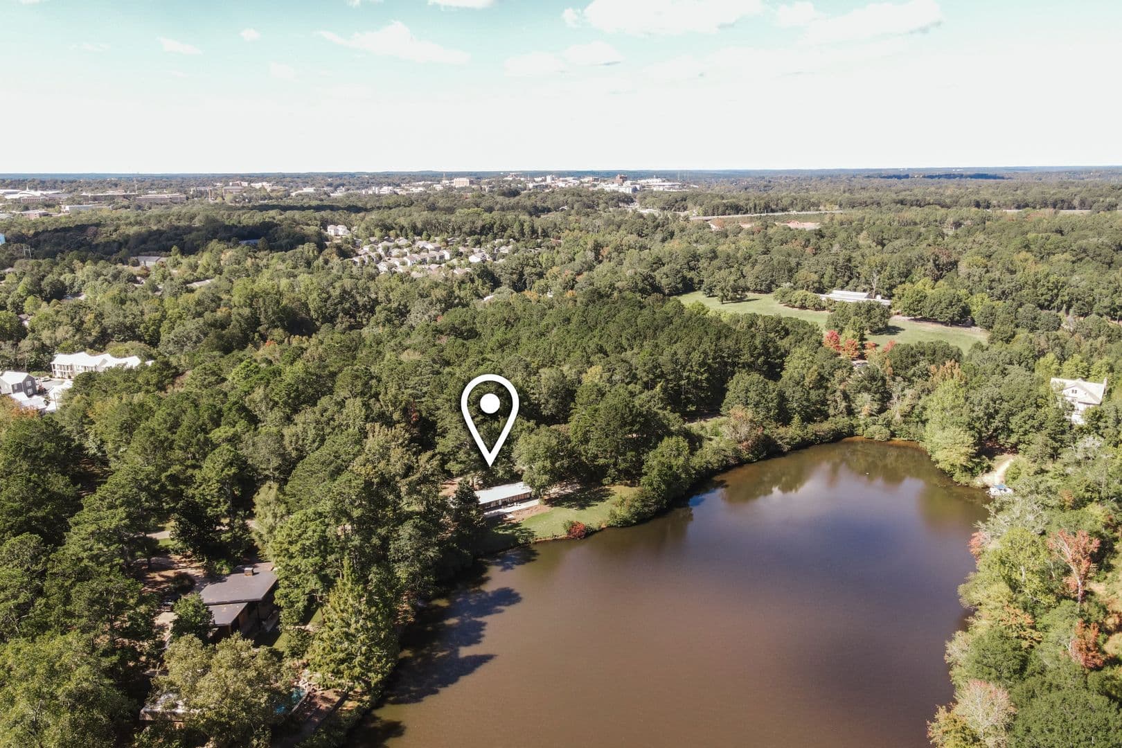 Athens House: 190 Lakewood Drive