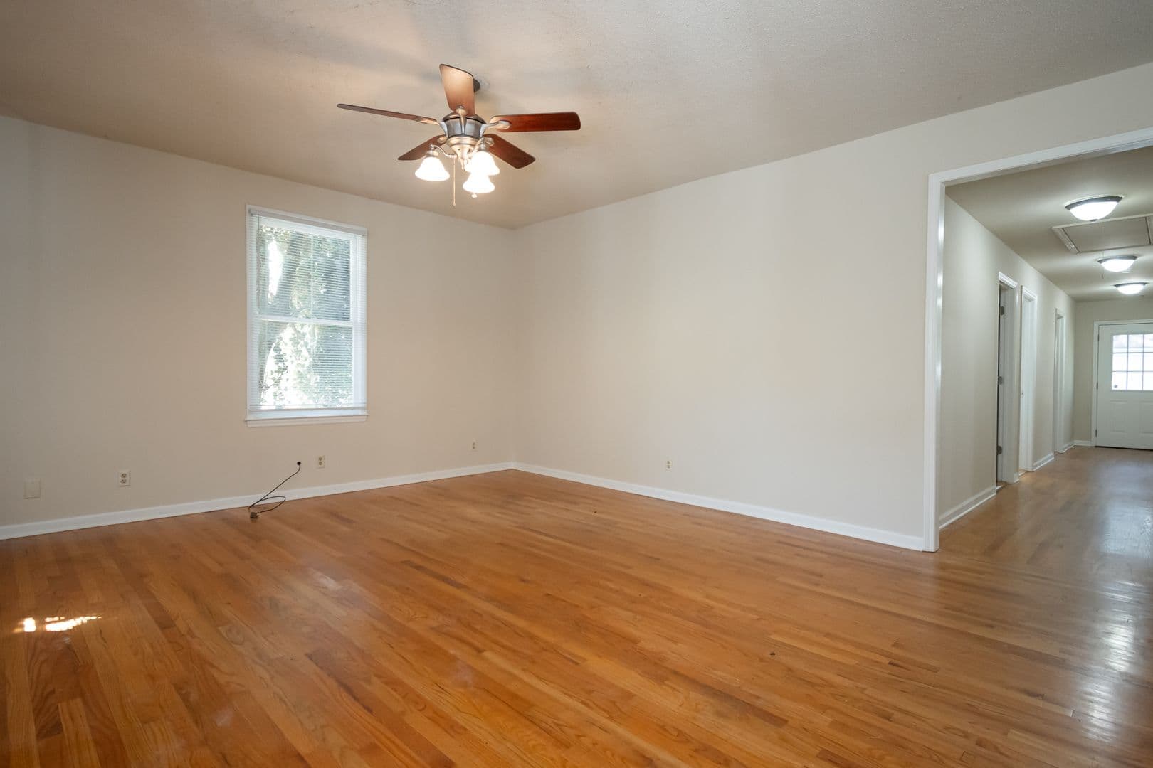 Athens House: 430 Cleveland Avenue