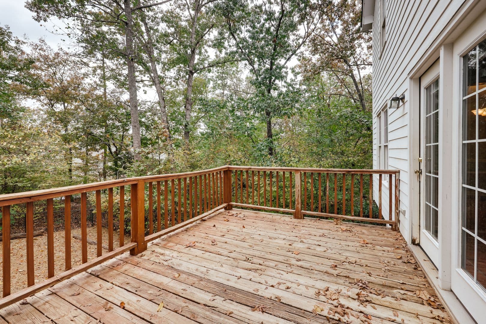 Athens House: 555 Snapfinger Drive
