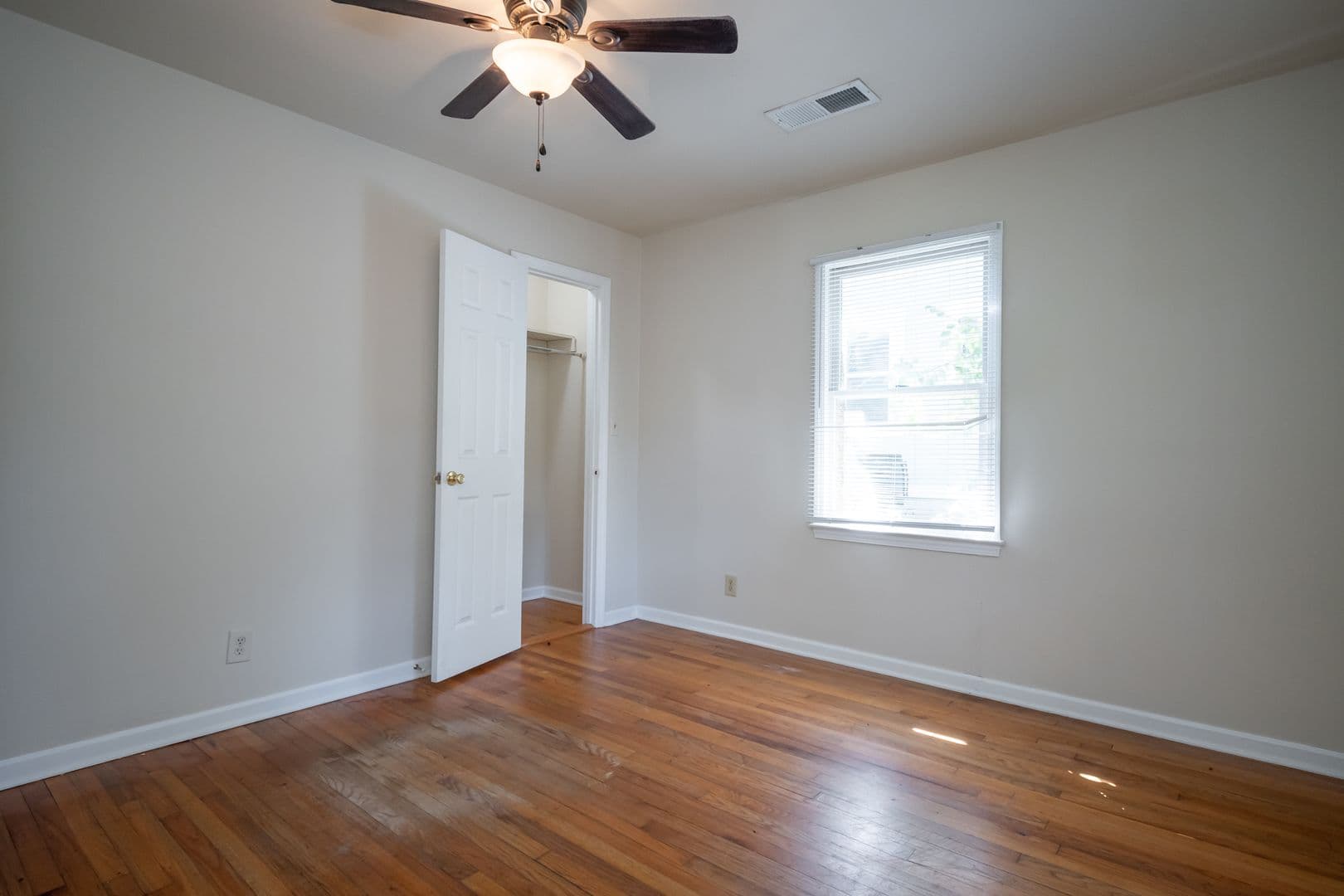 Athens House: 430 Cleveland Avenue