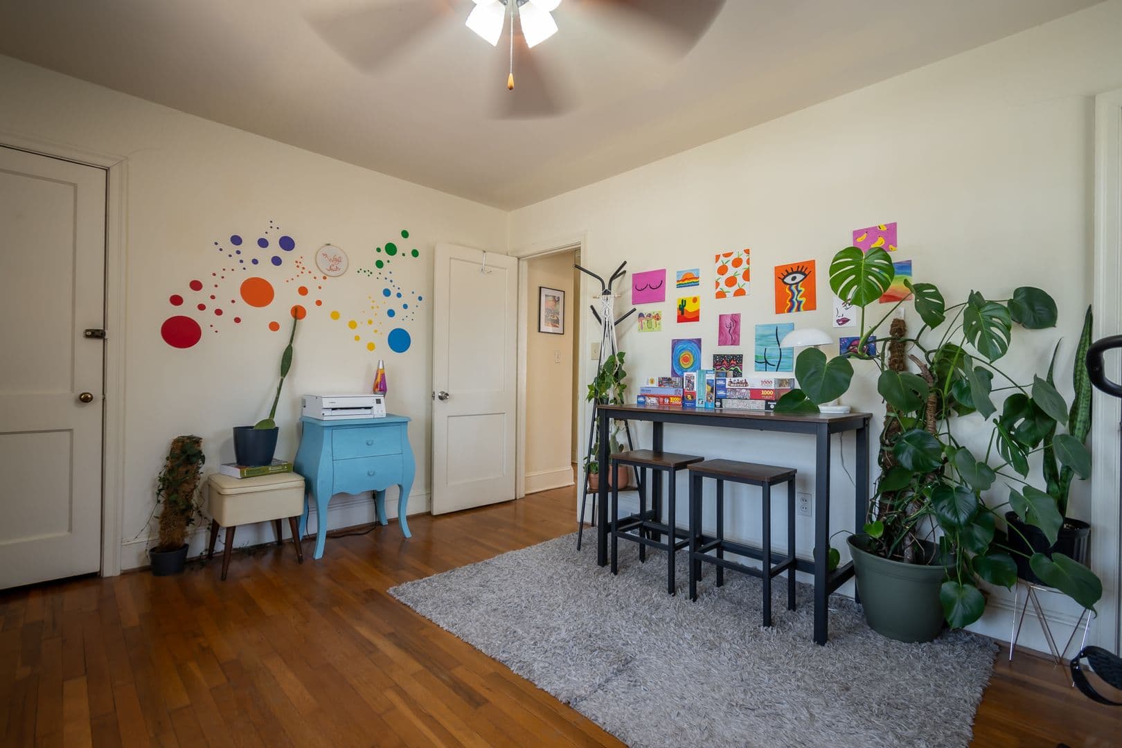 Athens Apartment: 118 University Drive