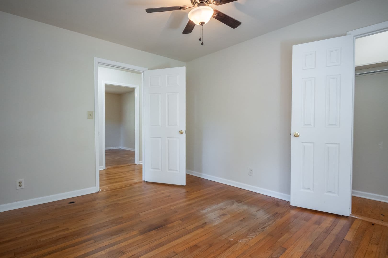 Athens House: 430 Cleveland Avenue