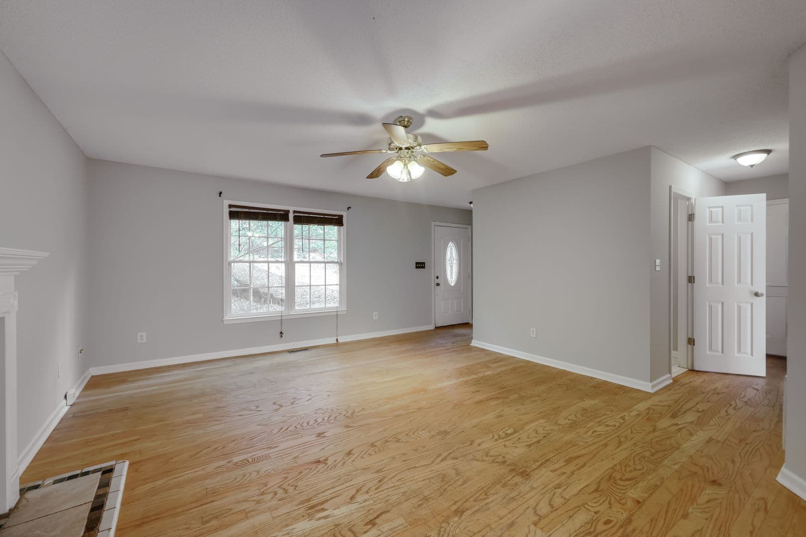 Athens House: 555 Snapfinger Drive