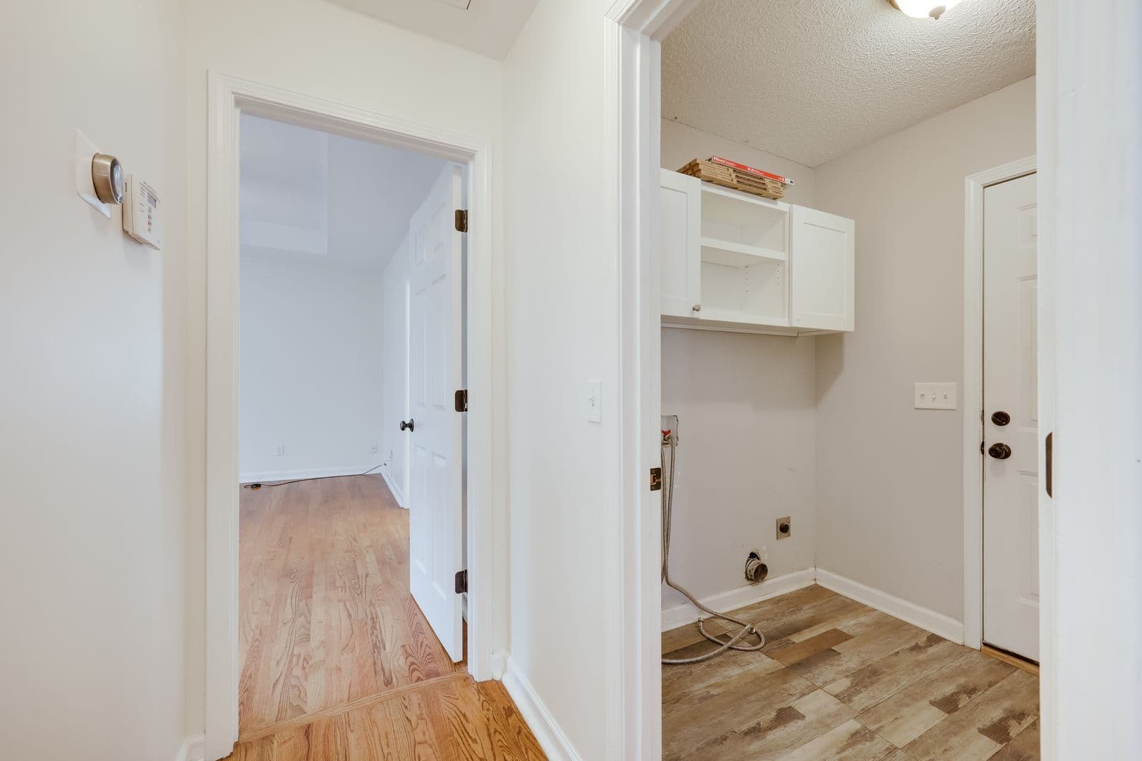 Bogart House: 1021 Jessica Way