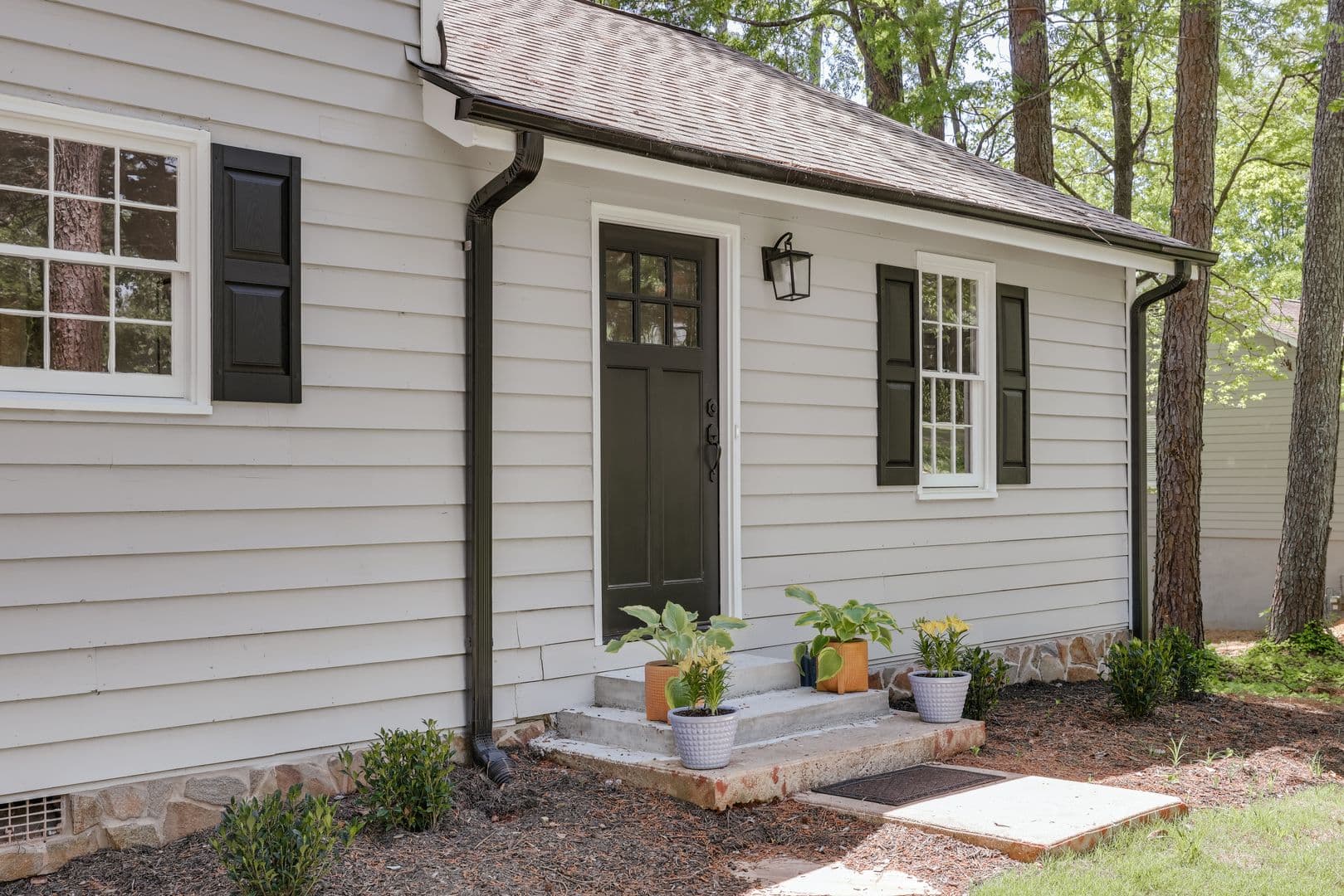 Athens House: 315 Davis Street