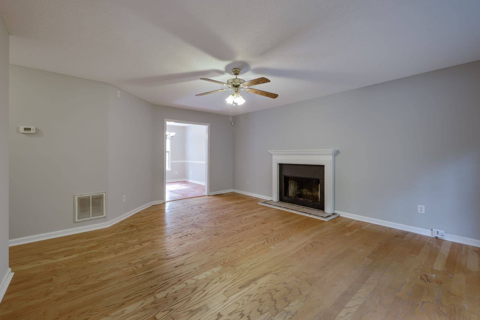 Athens House: 555 Snapfinger Drive