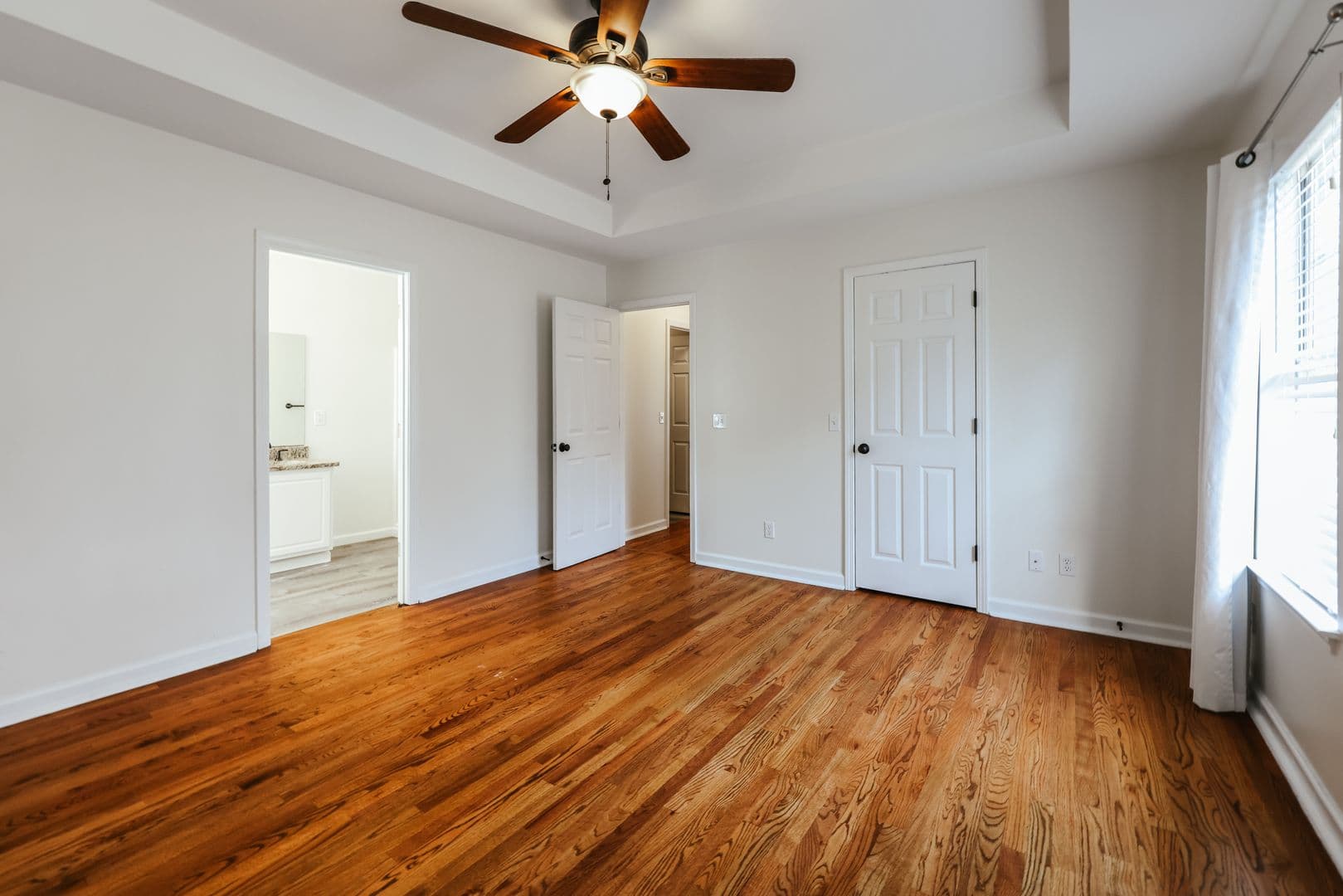 Bogart House: 1021 Jessica Way