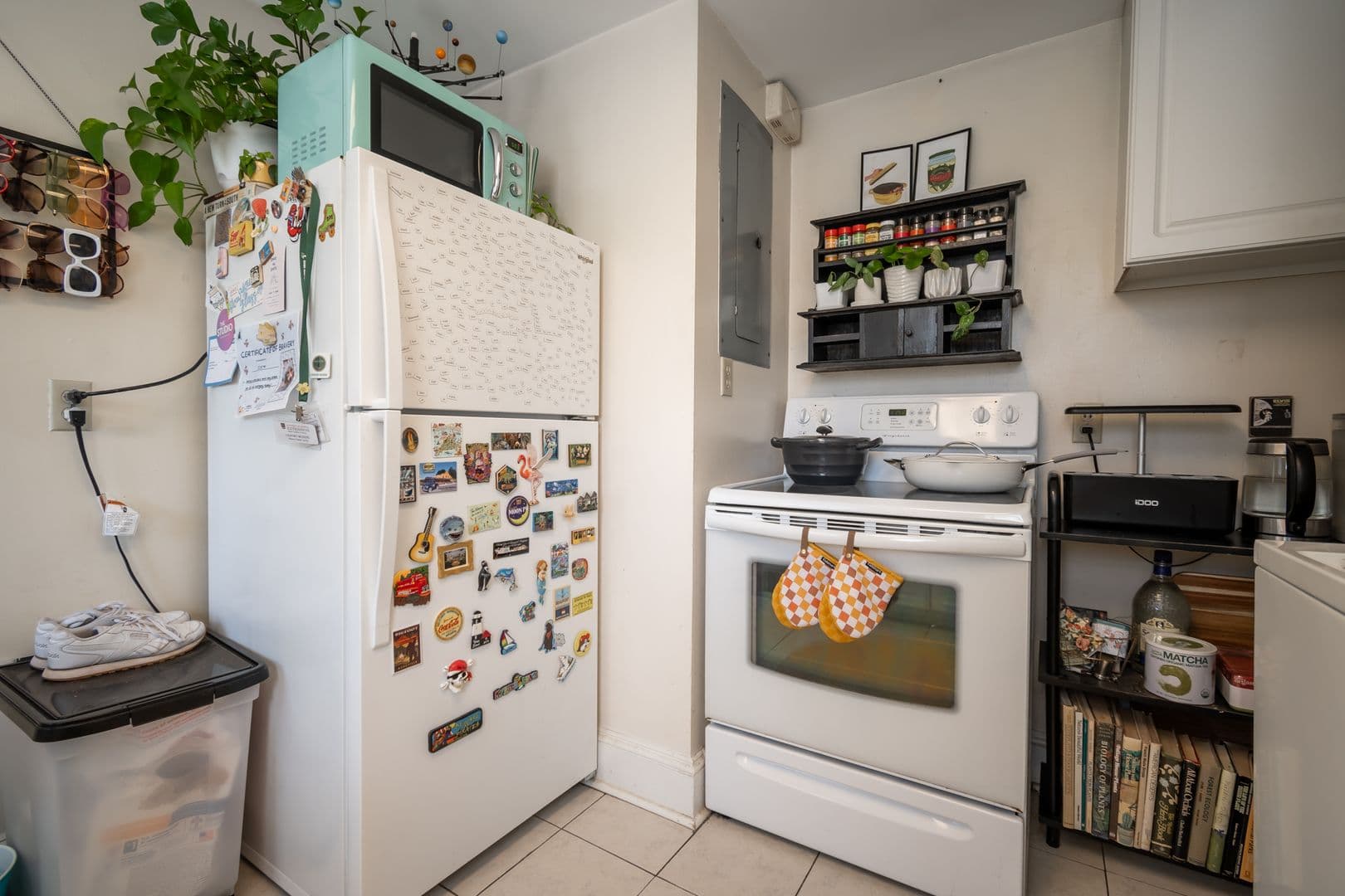 Athens Apartment: 118 University Drive