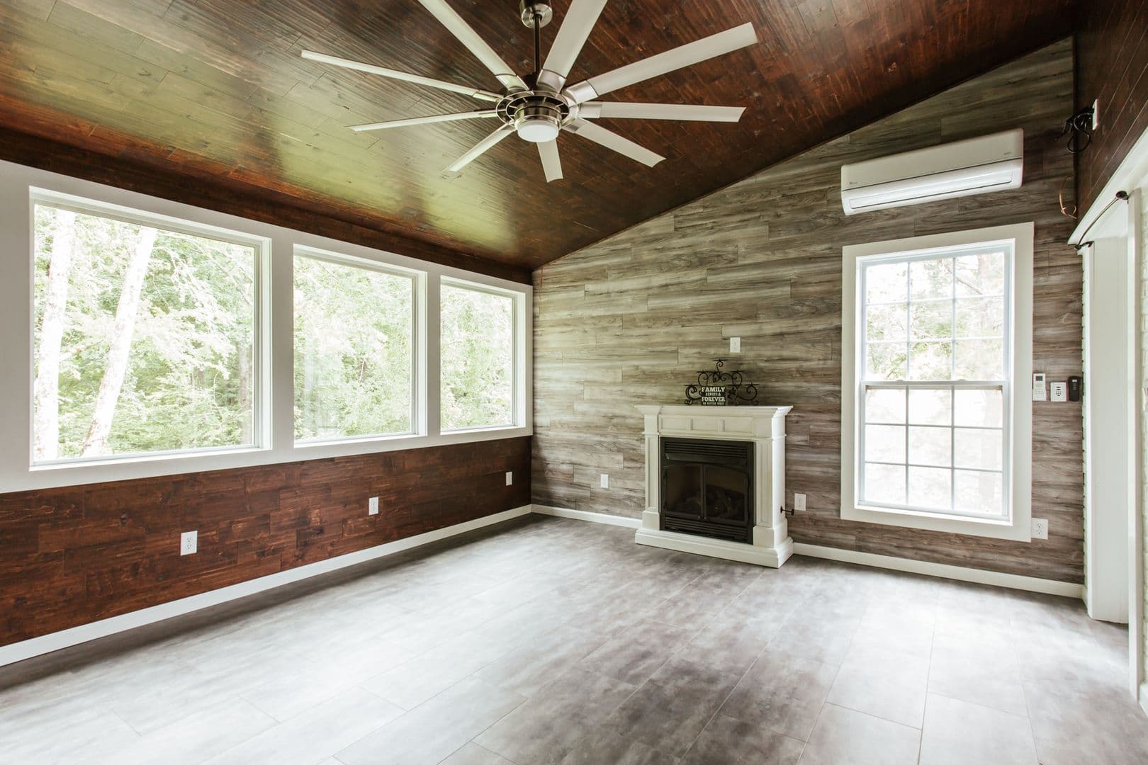 Athens House: 137 Bristol Woods Drive