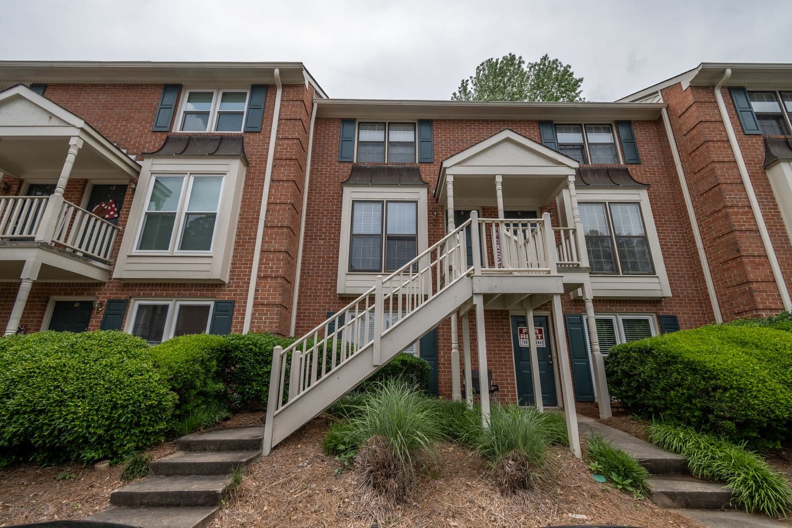 Athens House: 200 E Cloverhust Avenue #23
