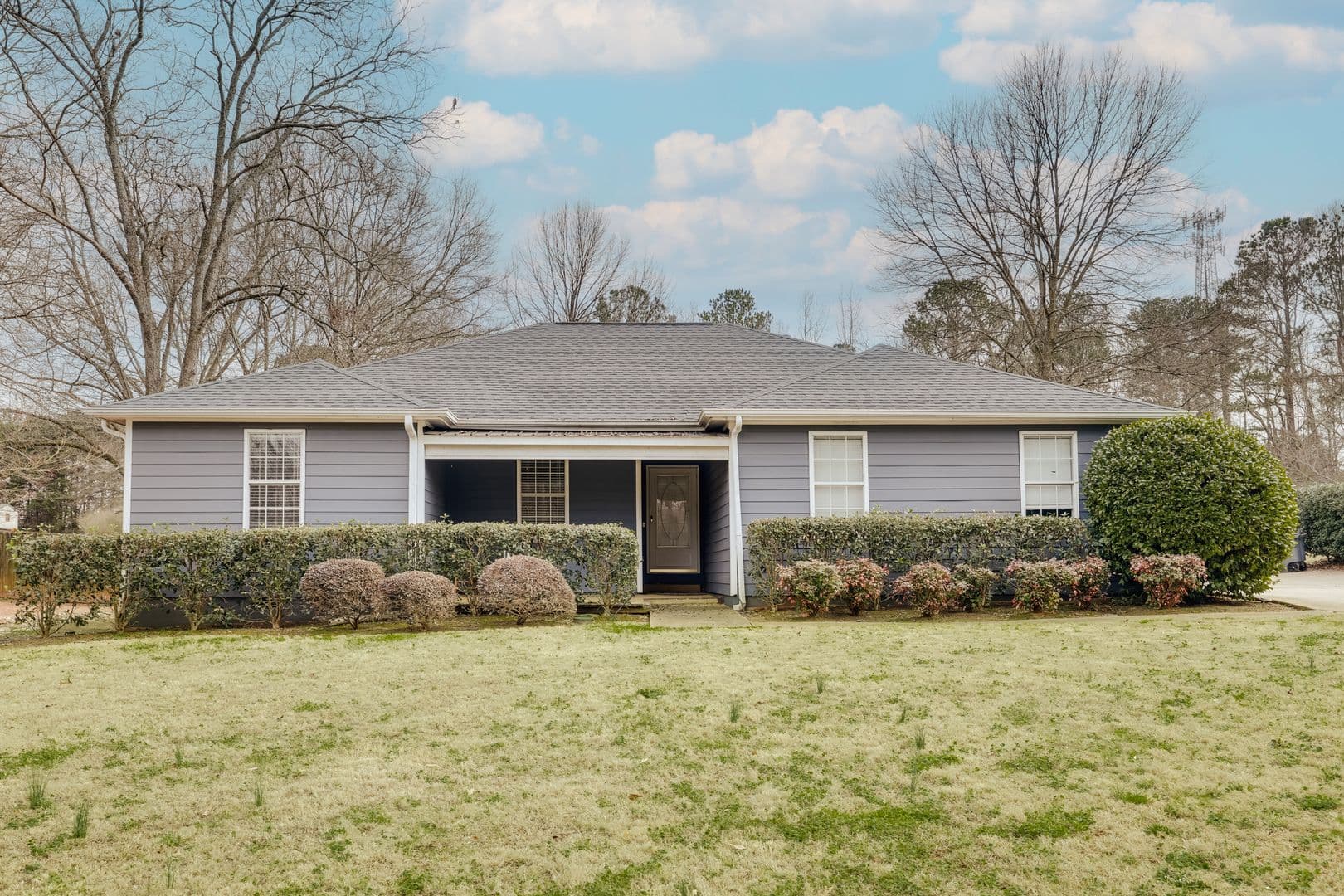 Bogart House: 1021 Jessica Way