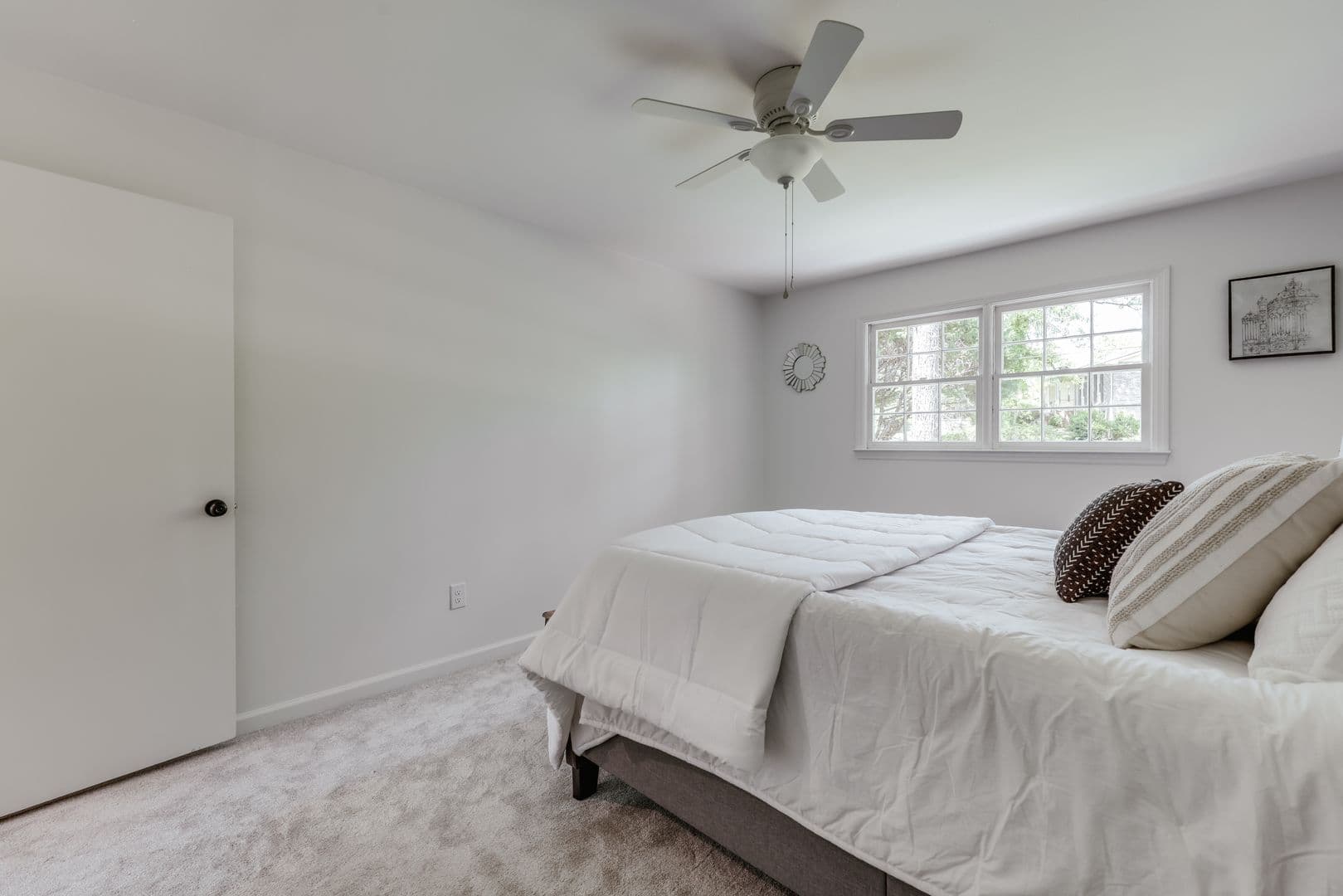 Athens House: 315 Davis Street