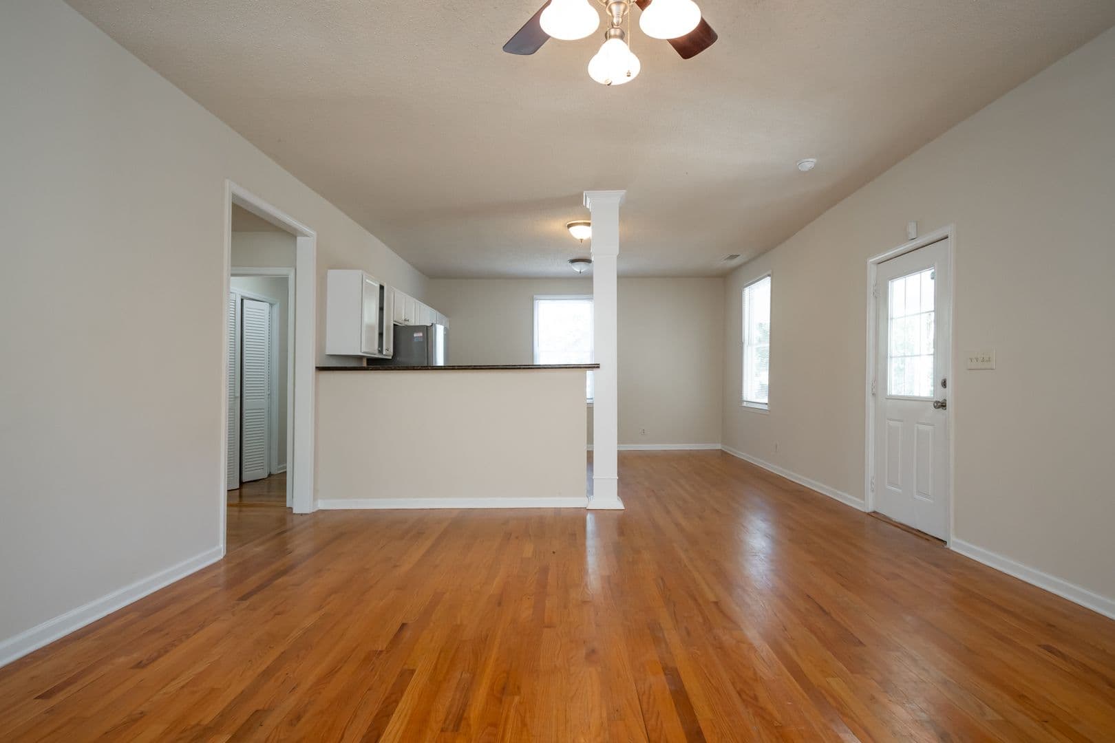 Athens House: 430 Cleveland Avenue