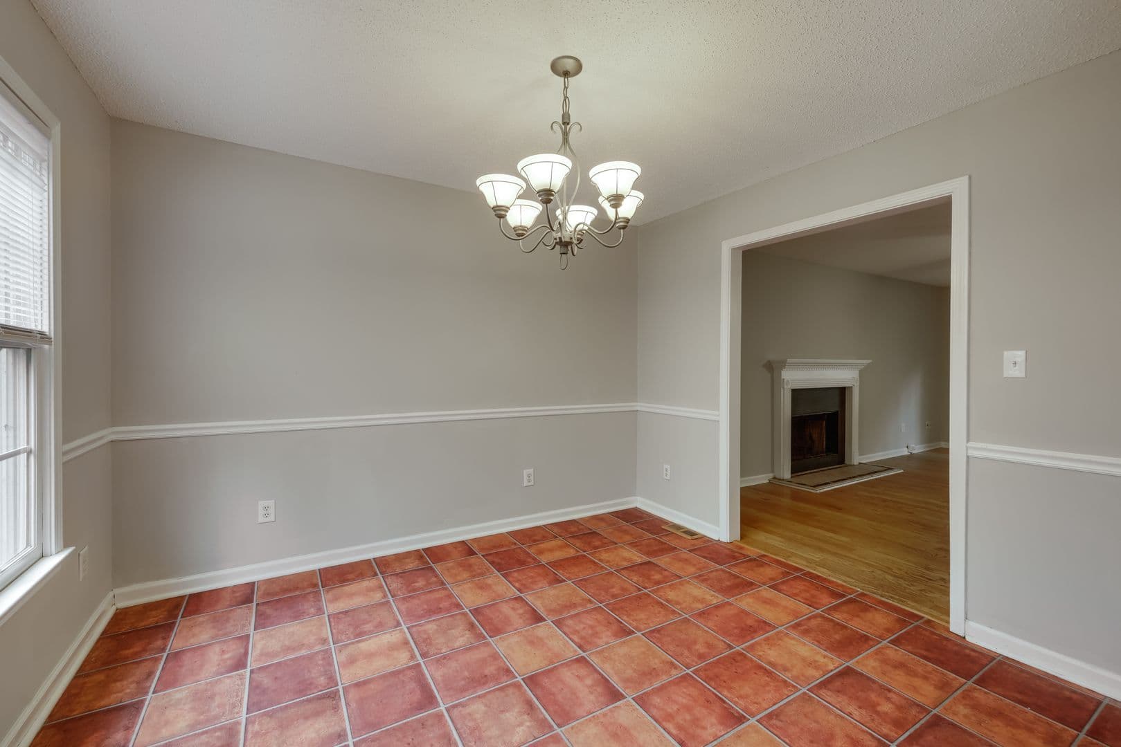 Athens House: 555 Snapfinger Drive