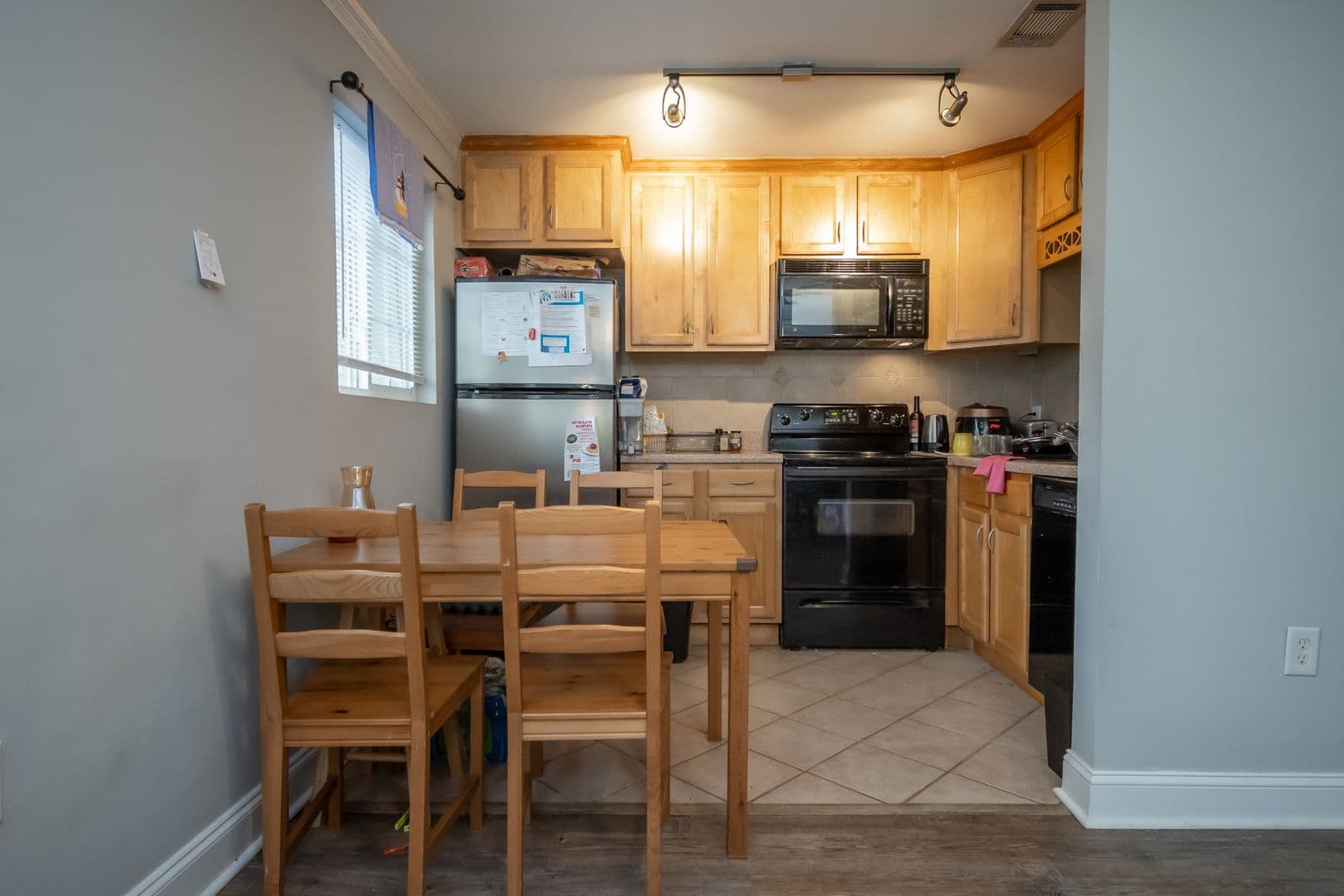 Athens House: 2018 S Milledge Avenue
