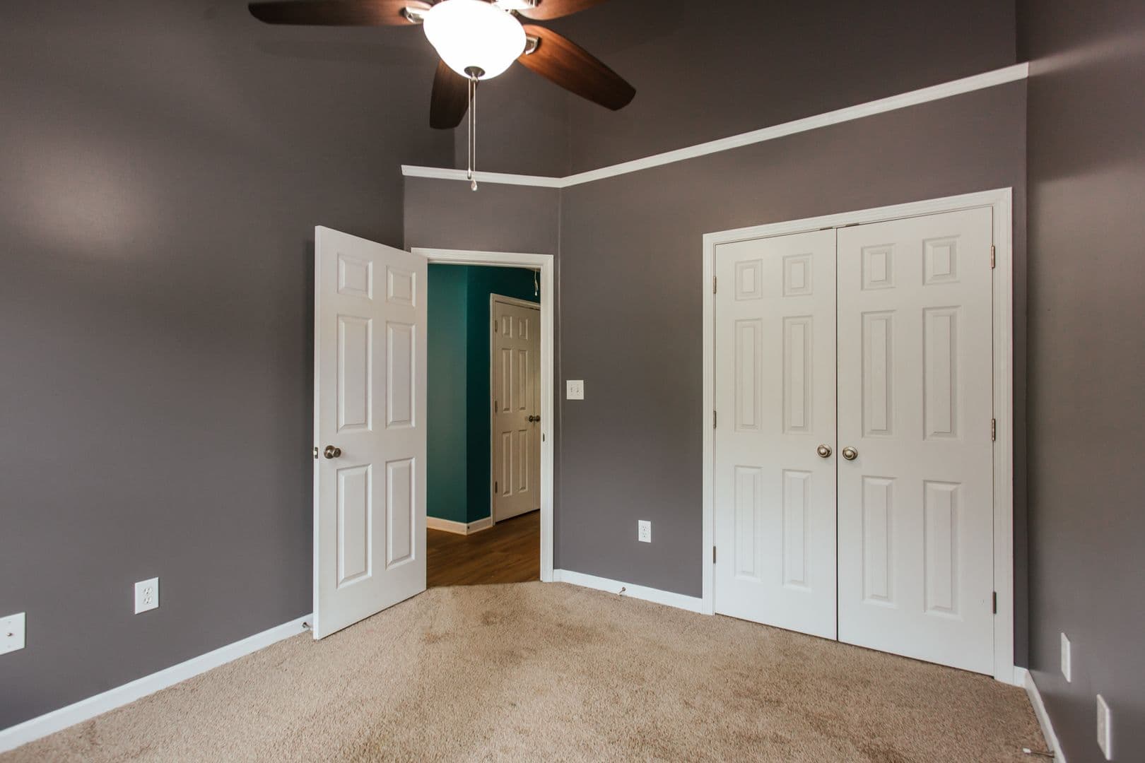 Athens House: 137 Bristol Woods Drive