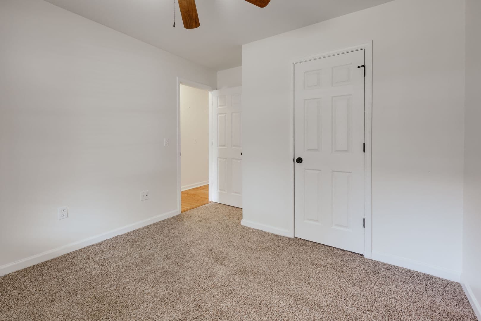 Bogart House: 1021 Jessica Way