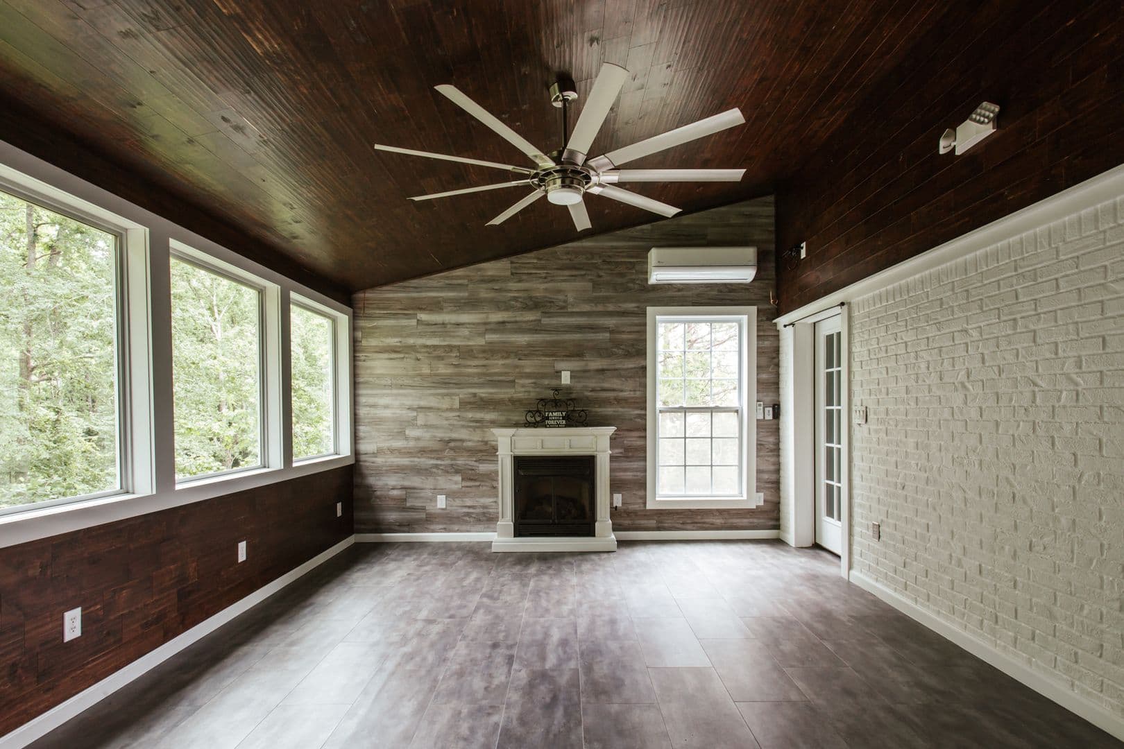 Athens House: 137 Bristol Woods Drive