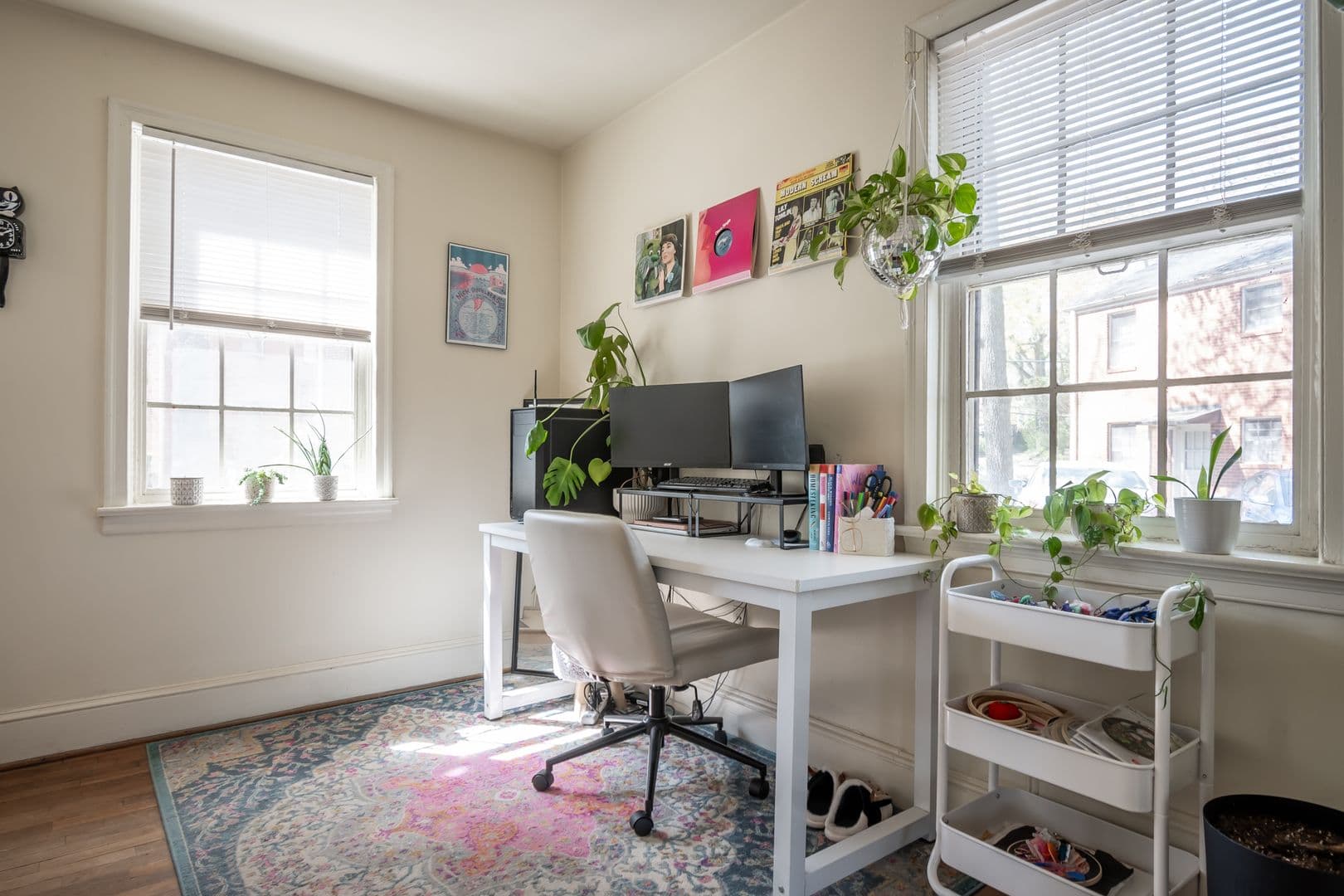 Athens Apartment: 118 University Drive