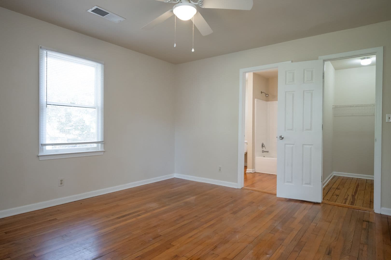 Athens House: 430 Cleveland Avenue