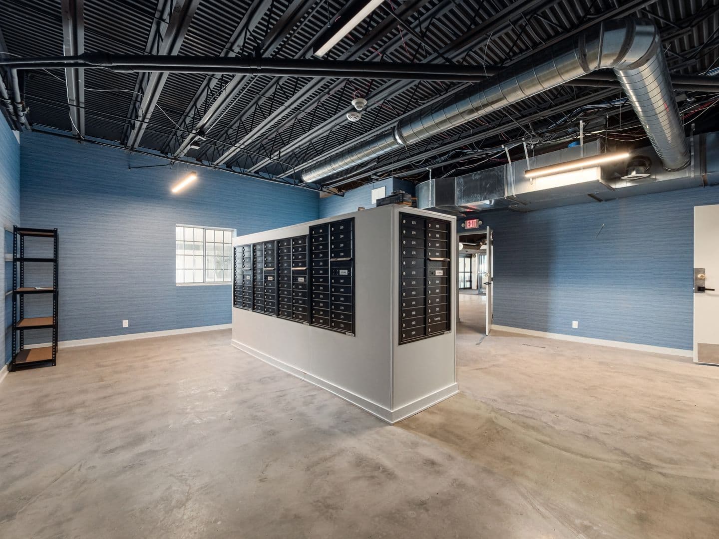 Columbus Apartment: 888 East Dublin Granville Road
