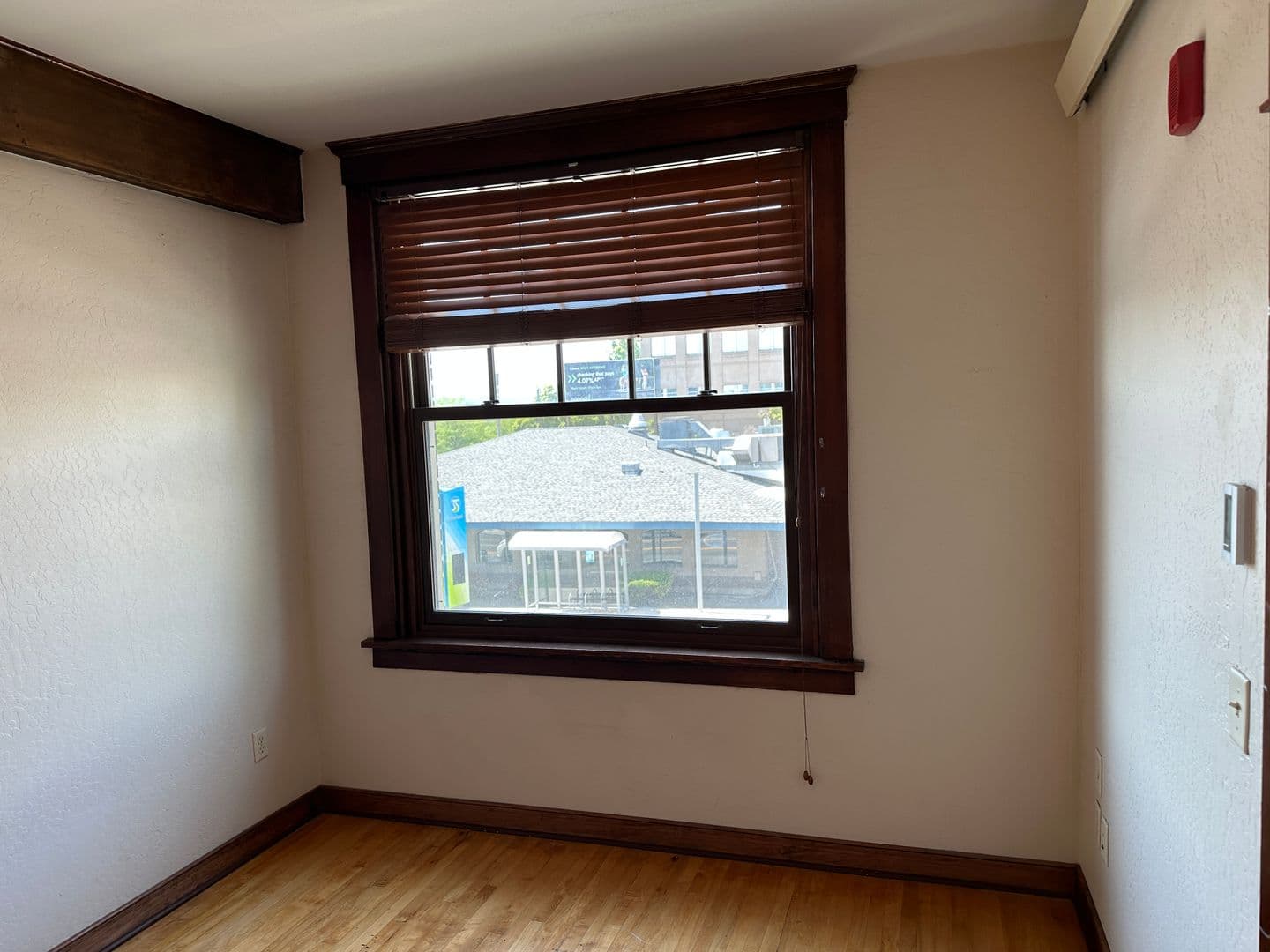 Spokane Apartment: 806 N Monroe