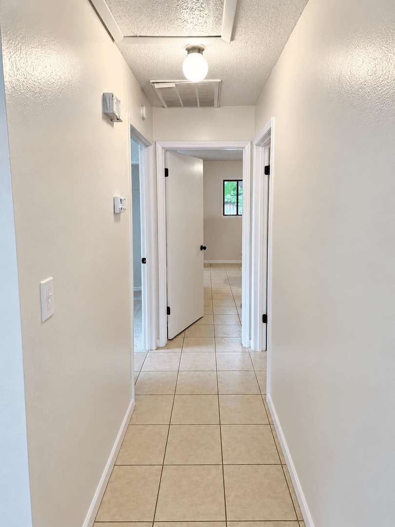 Zephyrhills House: 38309 A Avenue