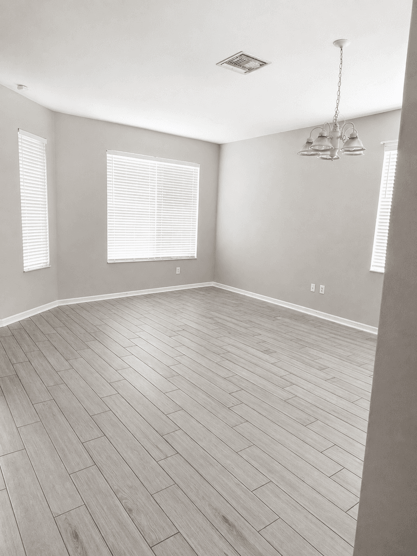 Wesley Chapel House: 26702 Middleground Loop