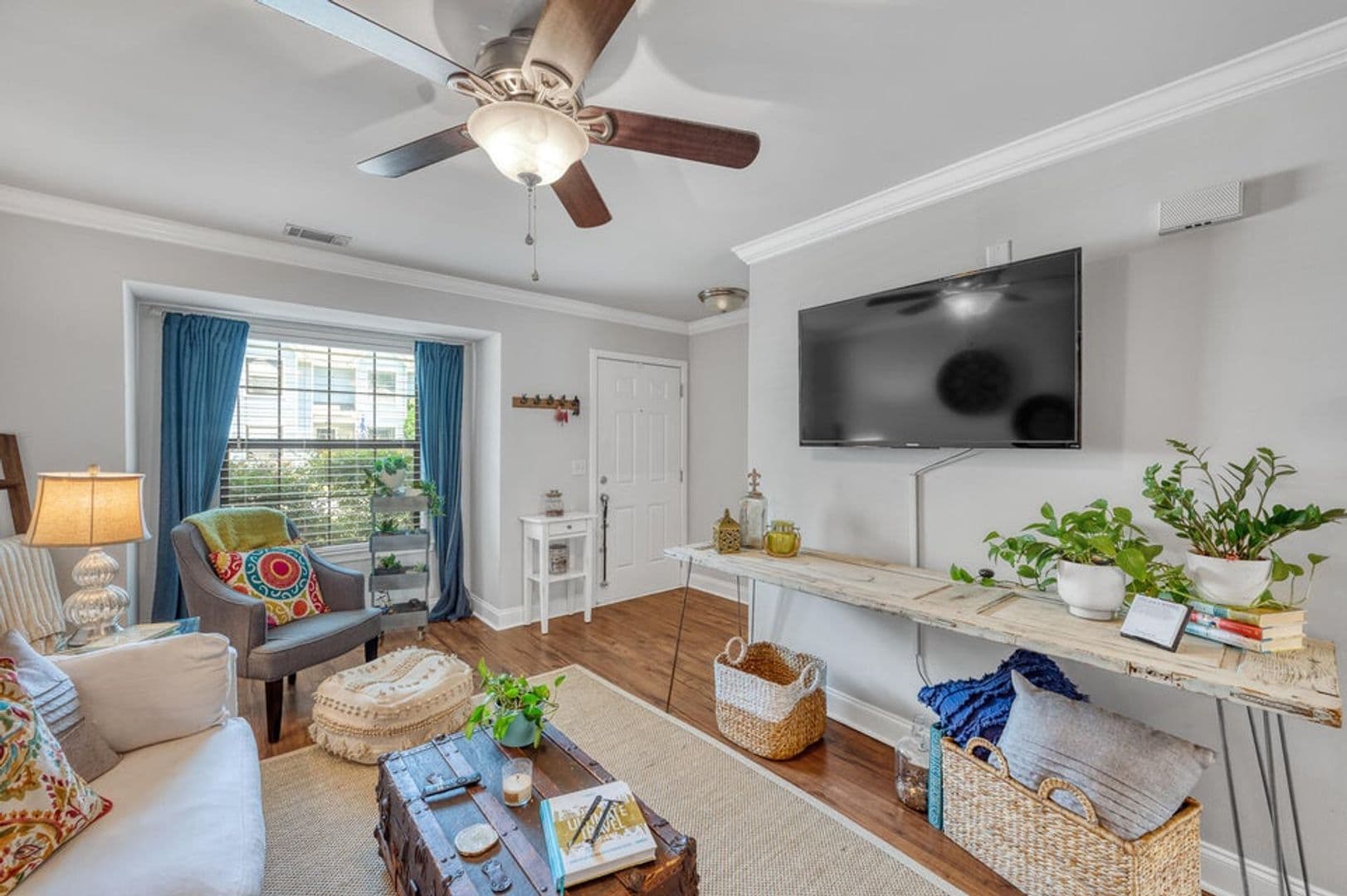 Mount Pleasant House: 1721 Deer Path Drive