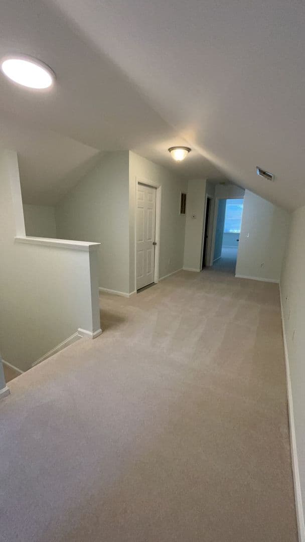 Goose Creek House: 111 Wildberry Lane
